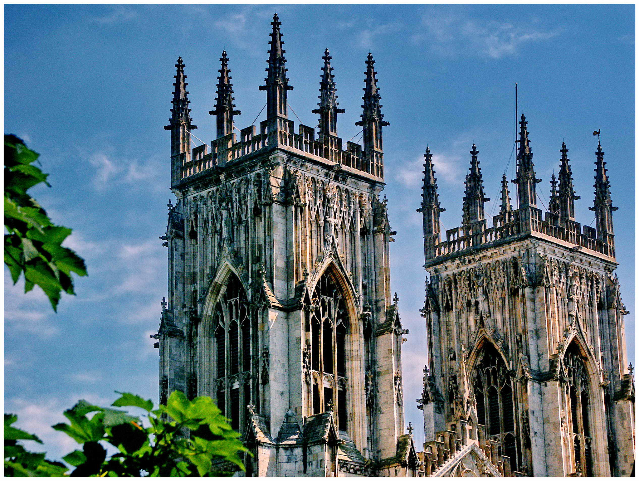 KONICA MINOLTA DiMAGE 7Hi sample photo. York minster, 2nd largest gothic cathedral in euro photography