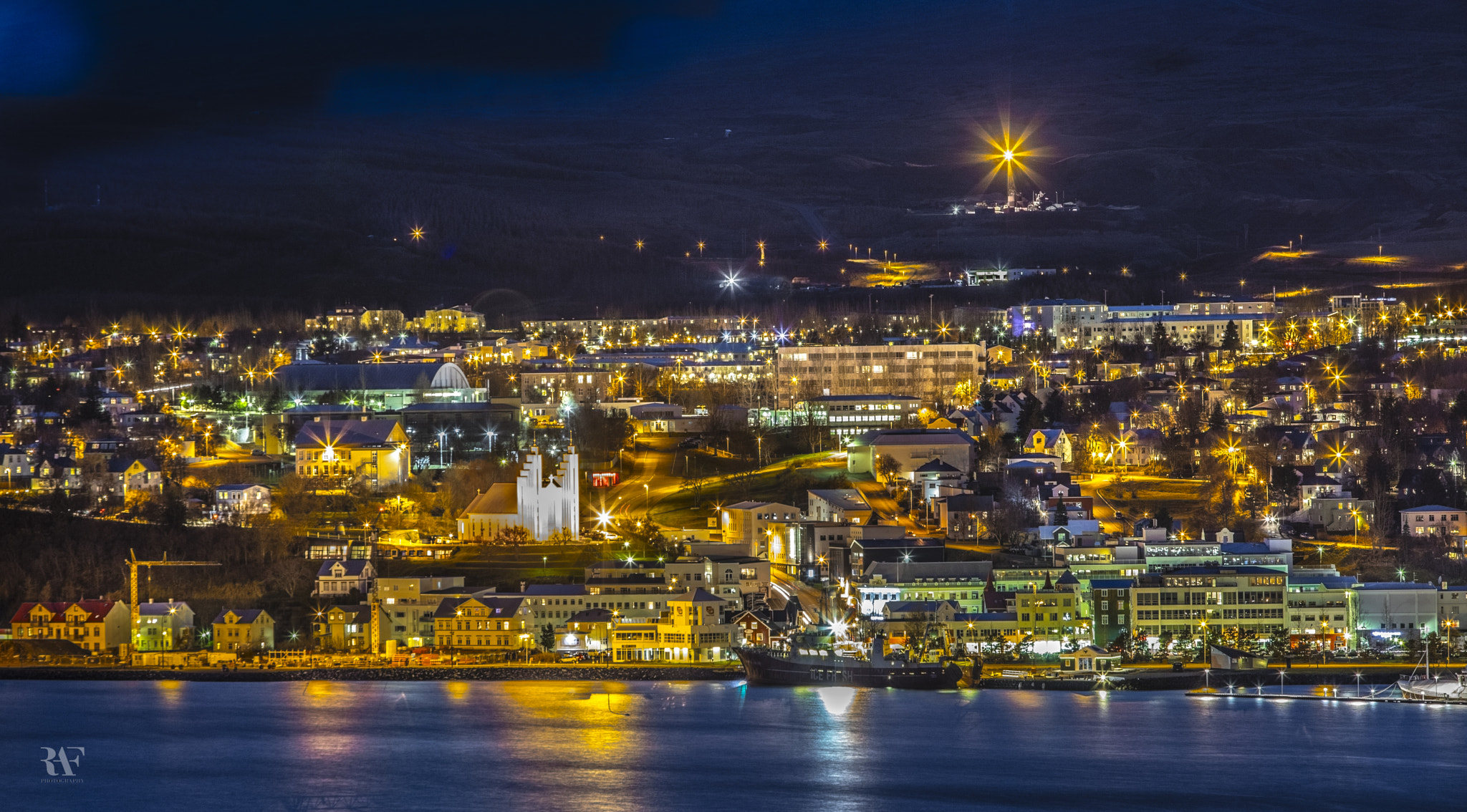 Canon EF 70-200mm F2.8L USM sample photo. Akureyri photography
