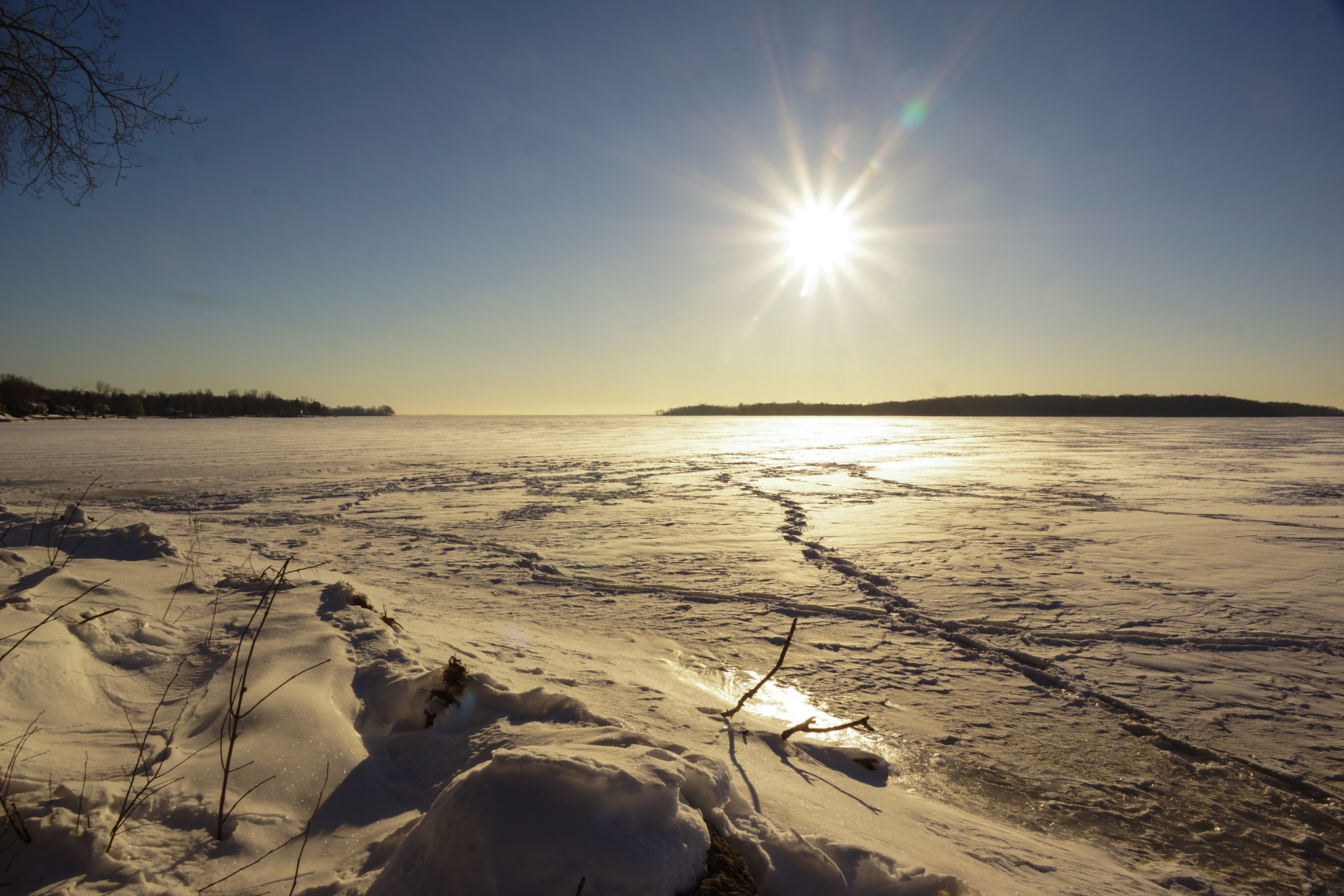 Sony DT 16-105mm F3.5-5.6 sample photo. Sunrise at baie-d'urfé photography