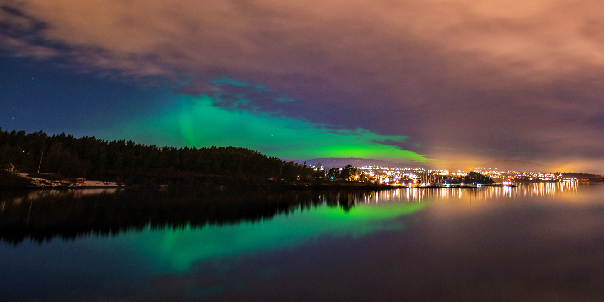 Sony a7R II sample photo. Lady aurora peeks out from under her veil photography