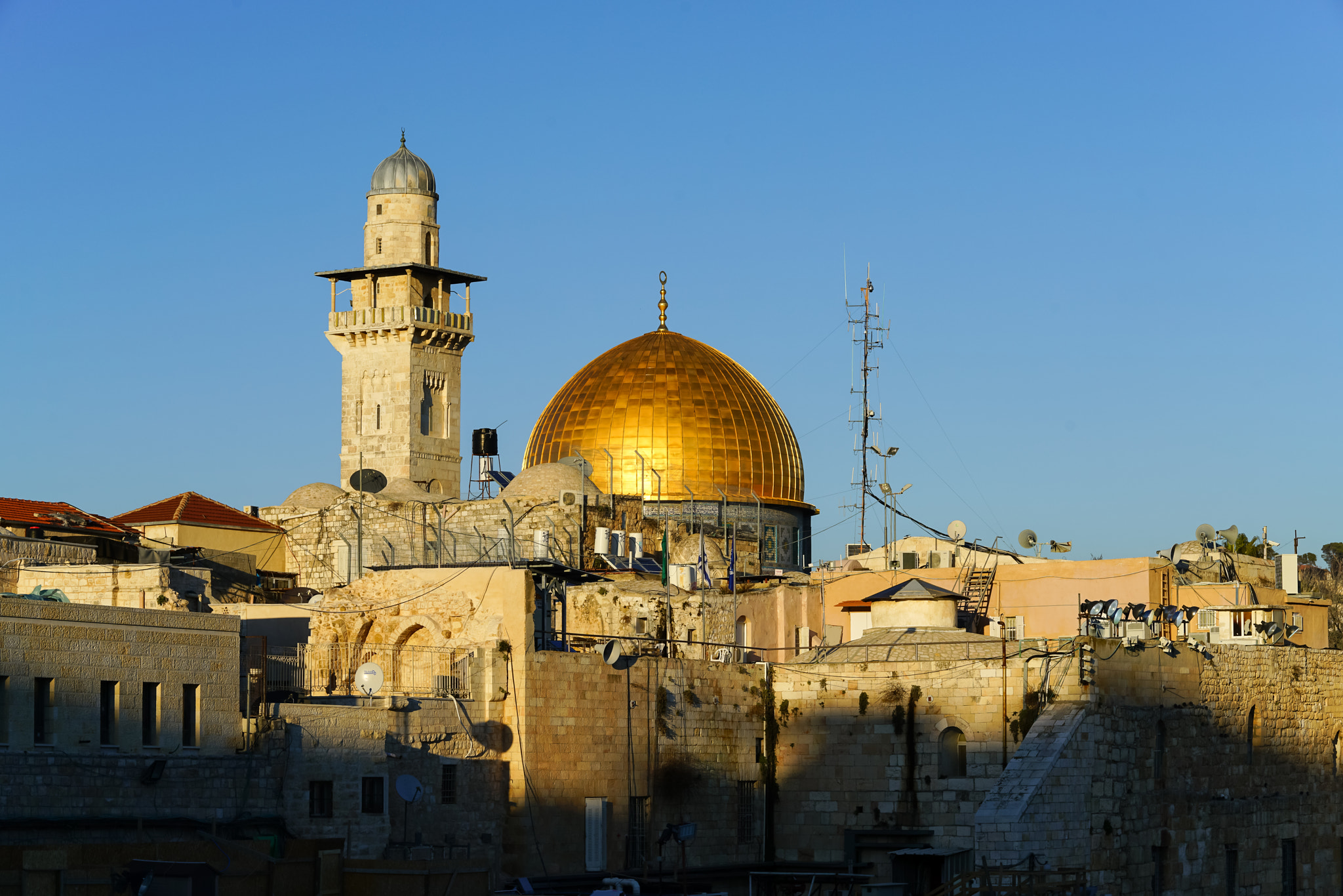 Sony FE 85mm F1.4 GM sample photo. Dome of the rock in jerusalem, israel photography