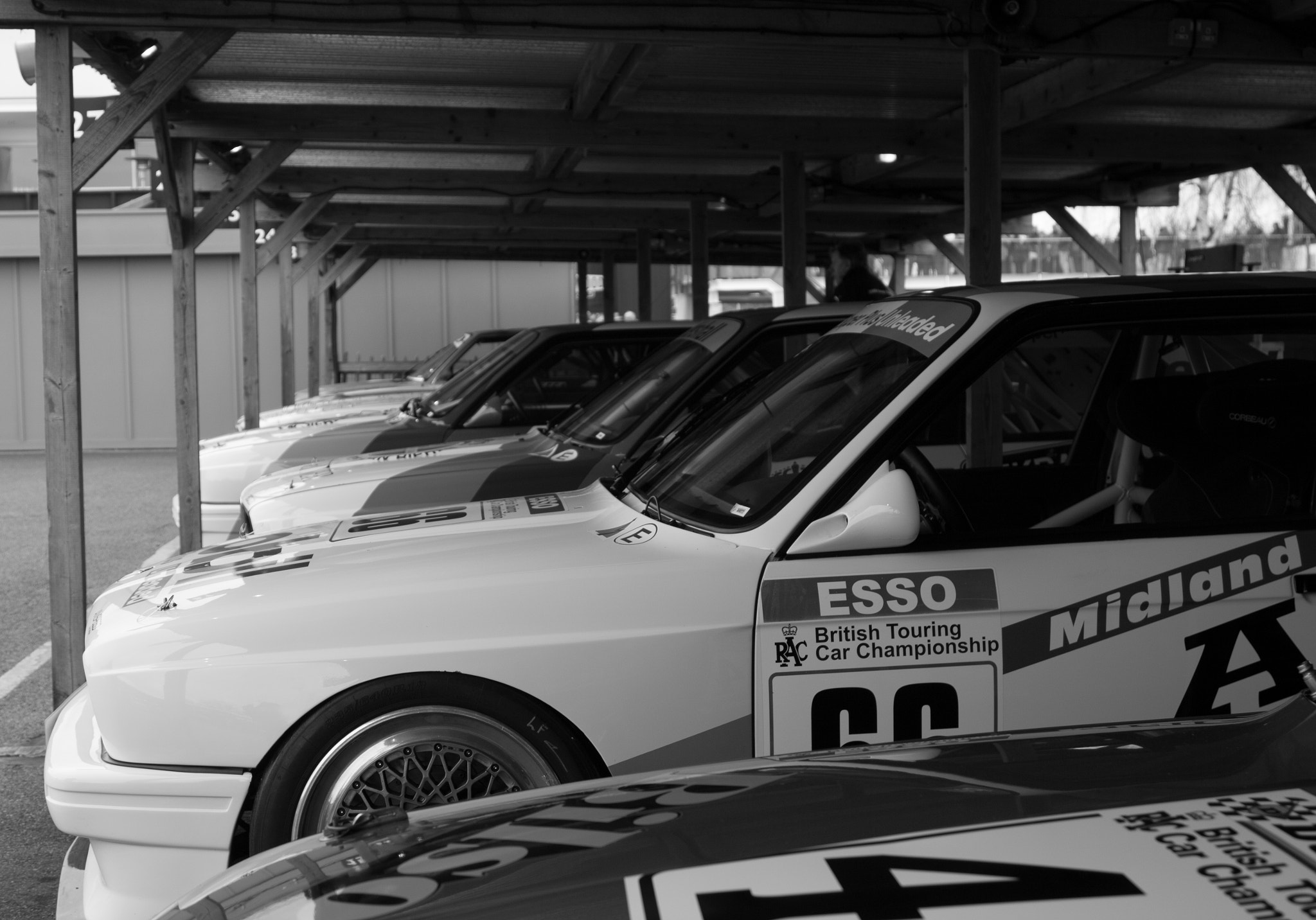 Canon EOS 600D (Rebel EOS T3i / EOS Kiss X5) + Canon EF 24-105mm F4L IS USM sample photo. Saloons photography