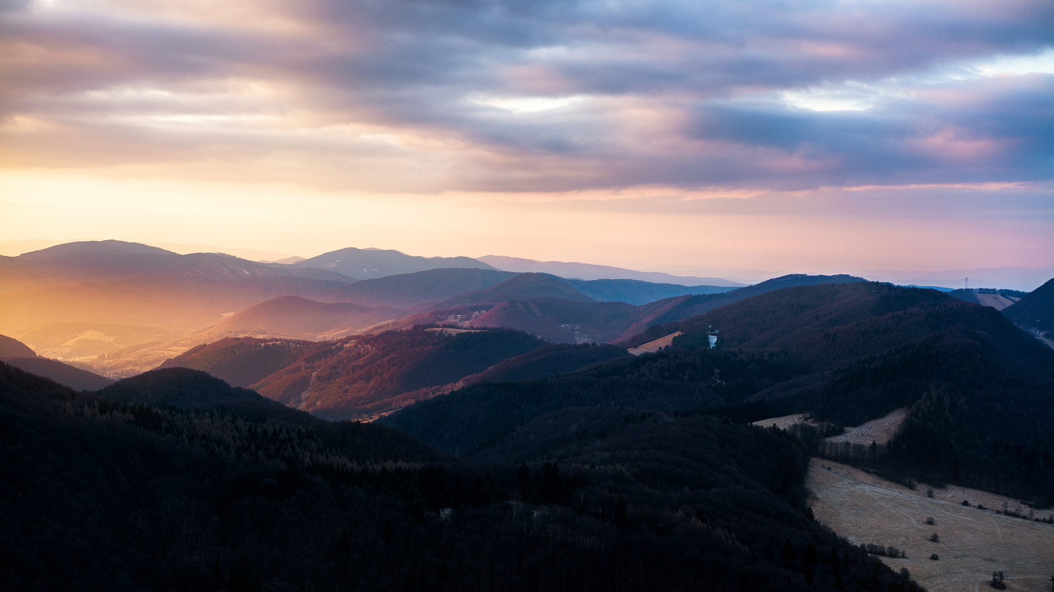 Nikon D7100 + Sigma 18-35mm F1.8 DC HSM Art sample photo. Charming glow of sunrise photography