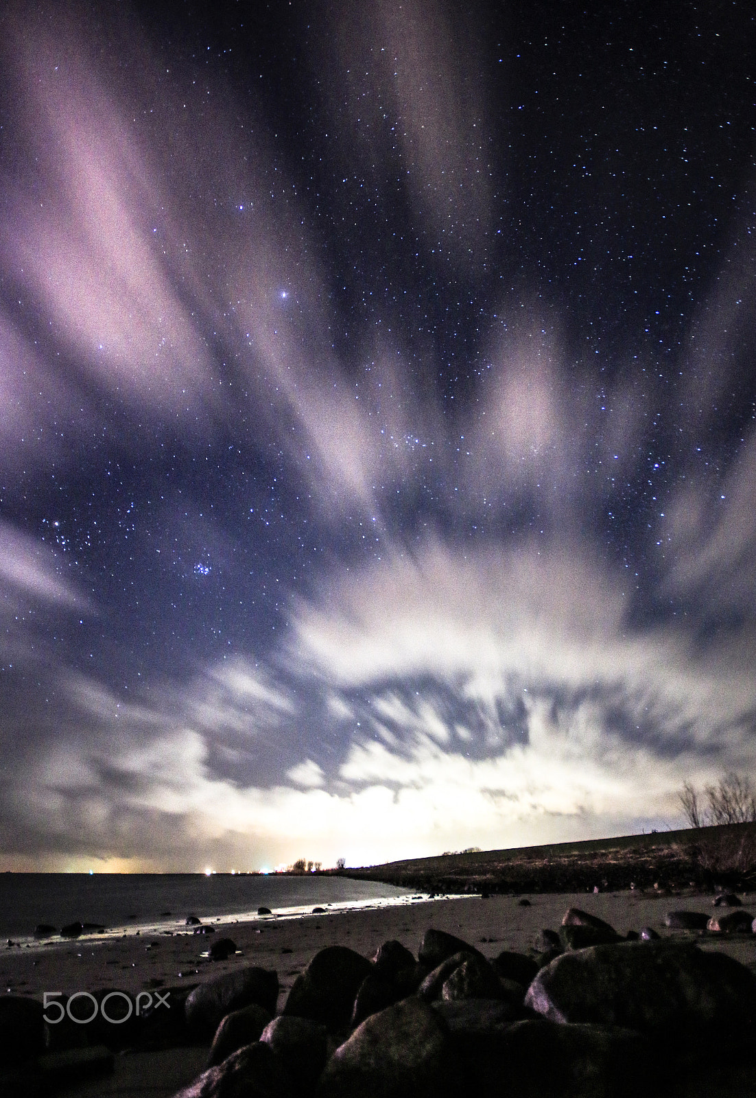 Canon EOS 70D + Sigma 10-20mm F4-5.6 EX DC HSM sample photo. Night / elbe photography