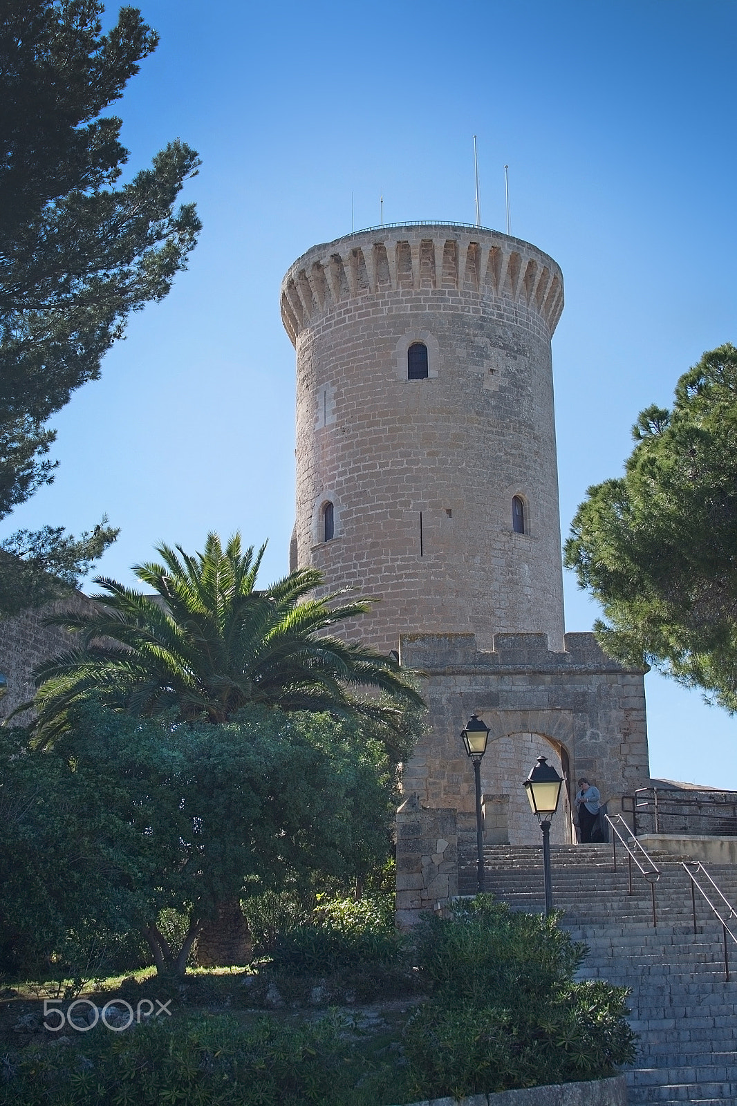 Nikon D7100 + IX-Nikkor 24-70mm f/3.5-5.6 sample photo. Bellver castle tower photography