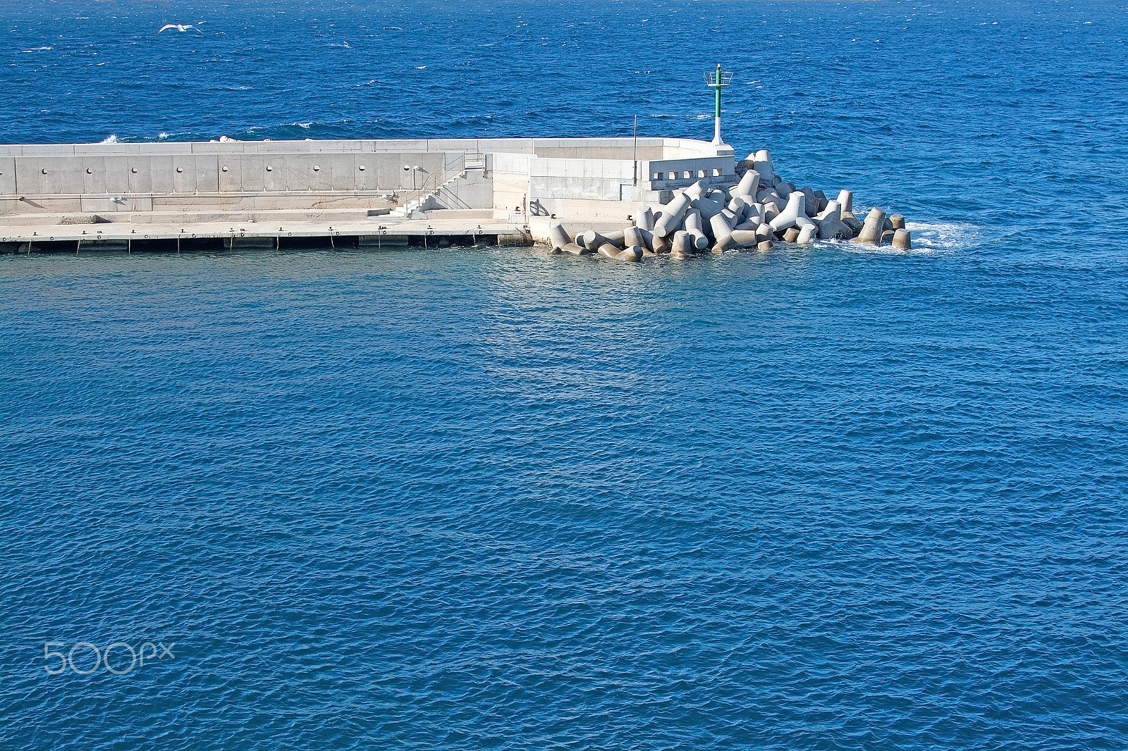 AF Zoom-Nikkor 35-80mm f/4-5.6D sample photo. Stone jetty inlet photography