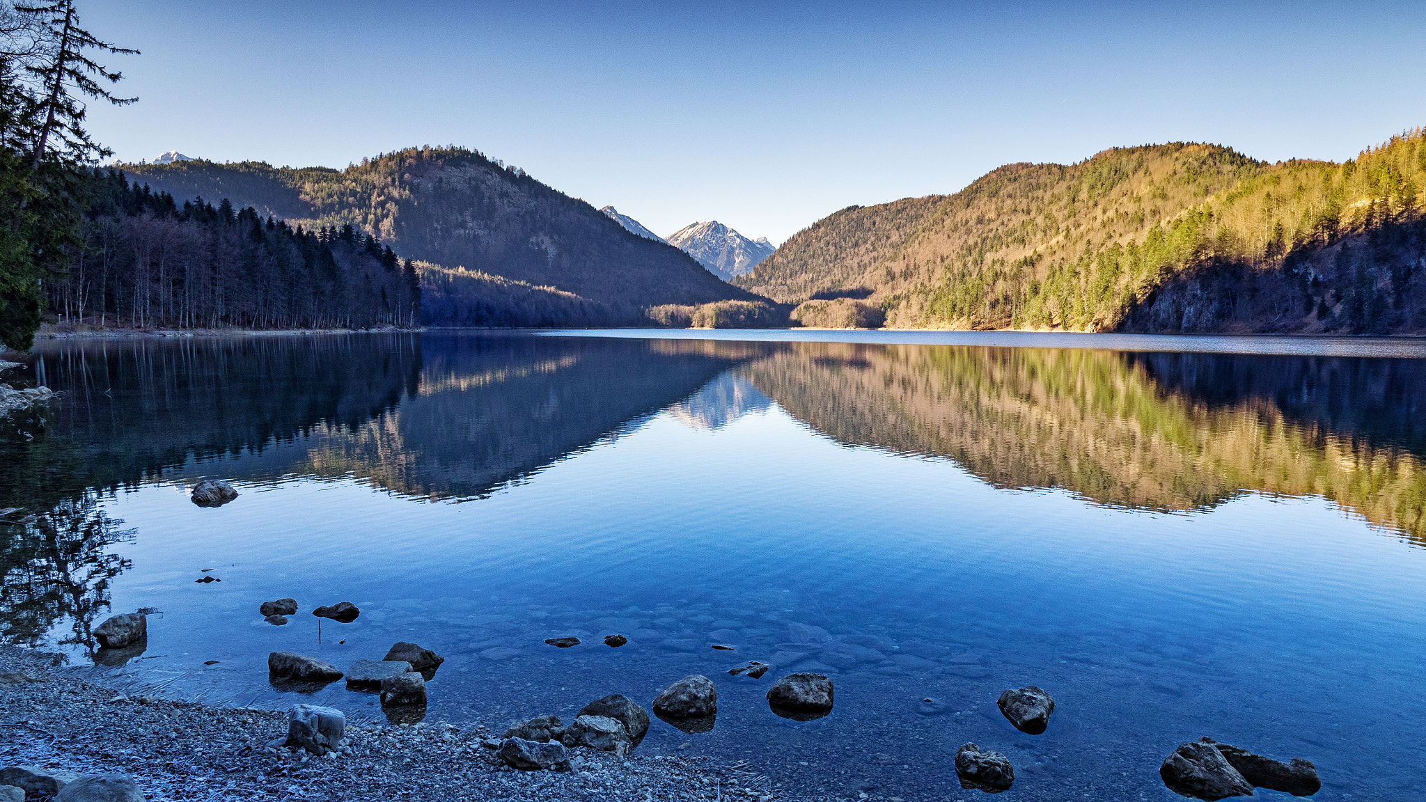 Olympus M.Zuiko Digital ED 7-14mm F2.8 PRO sample photo. Alpsee photography