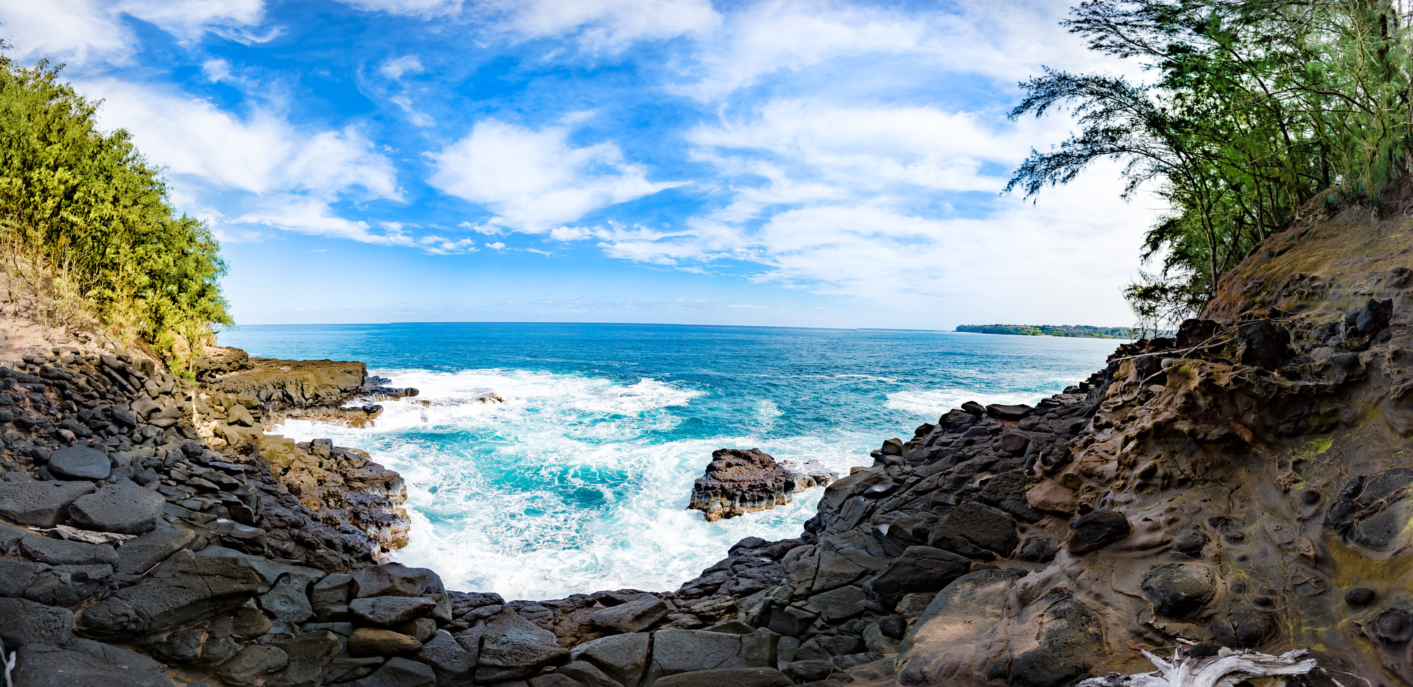 Nikon AF-S Nikkor 16-35mm F4G ED VR sample photo. Hawaii photography