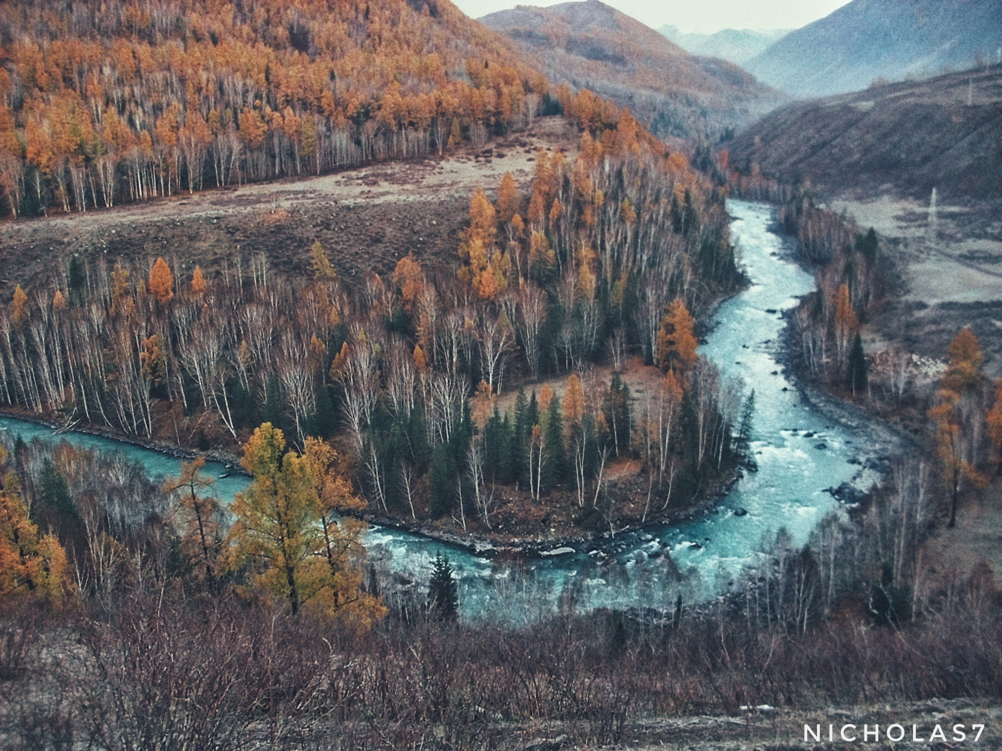 Benq DC C1020 sample photo. He mu river photography