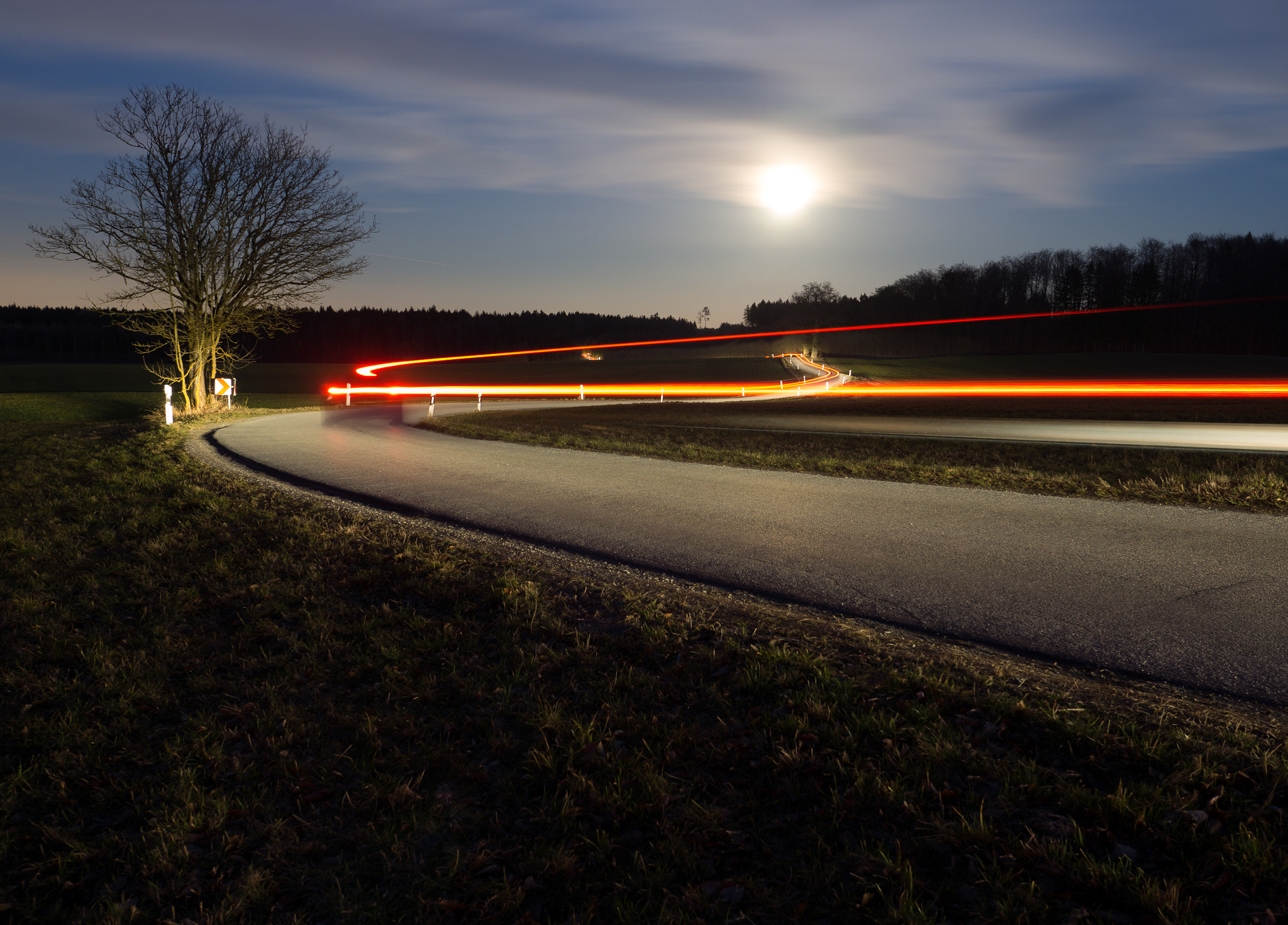 OLYMPUS M.12mm F2.0 sample photo. Direction moon photography