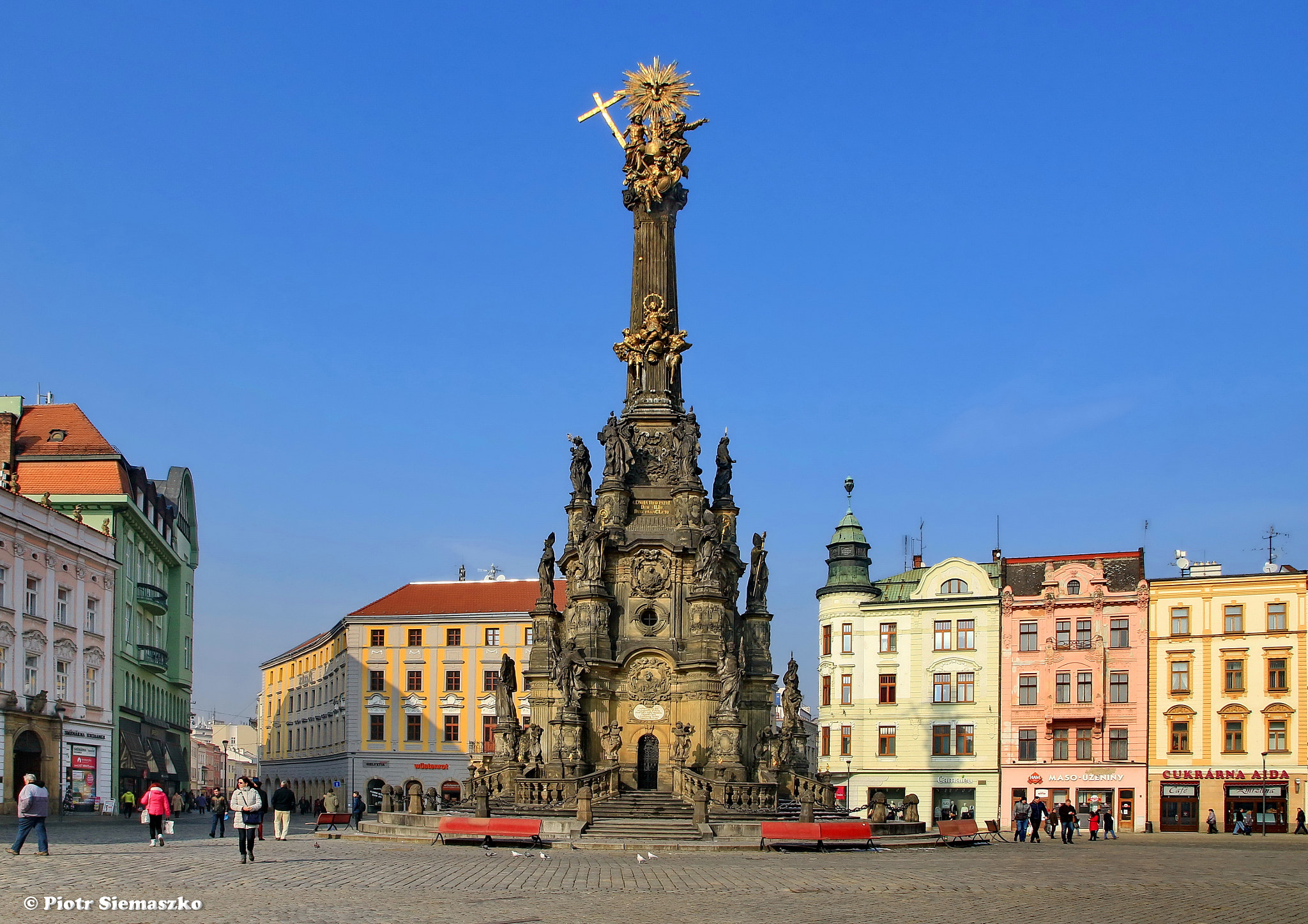 Canon EOS 100D (EOS Rebel SL1 / EOS Kiss X7) sample photo. Holy trinity column in olomouc photography