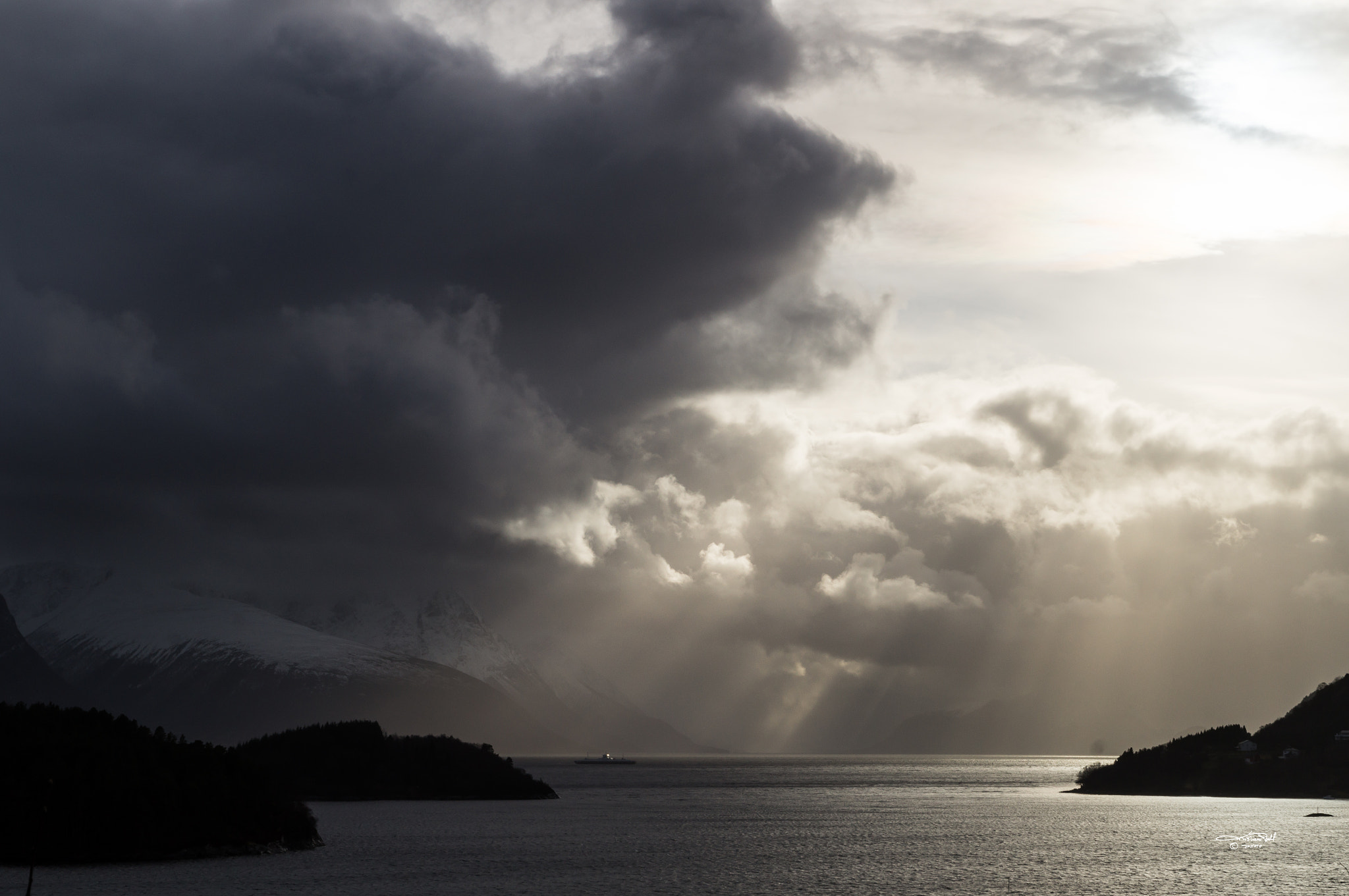 Sony SLT-A57 sample photo. Weather front photography