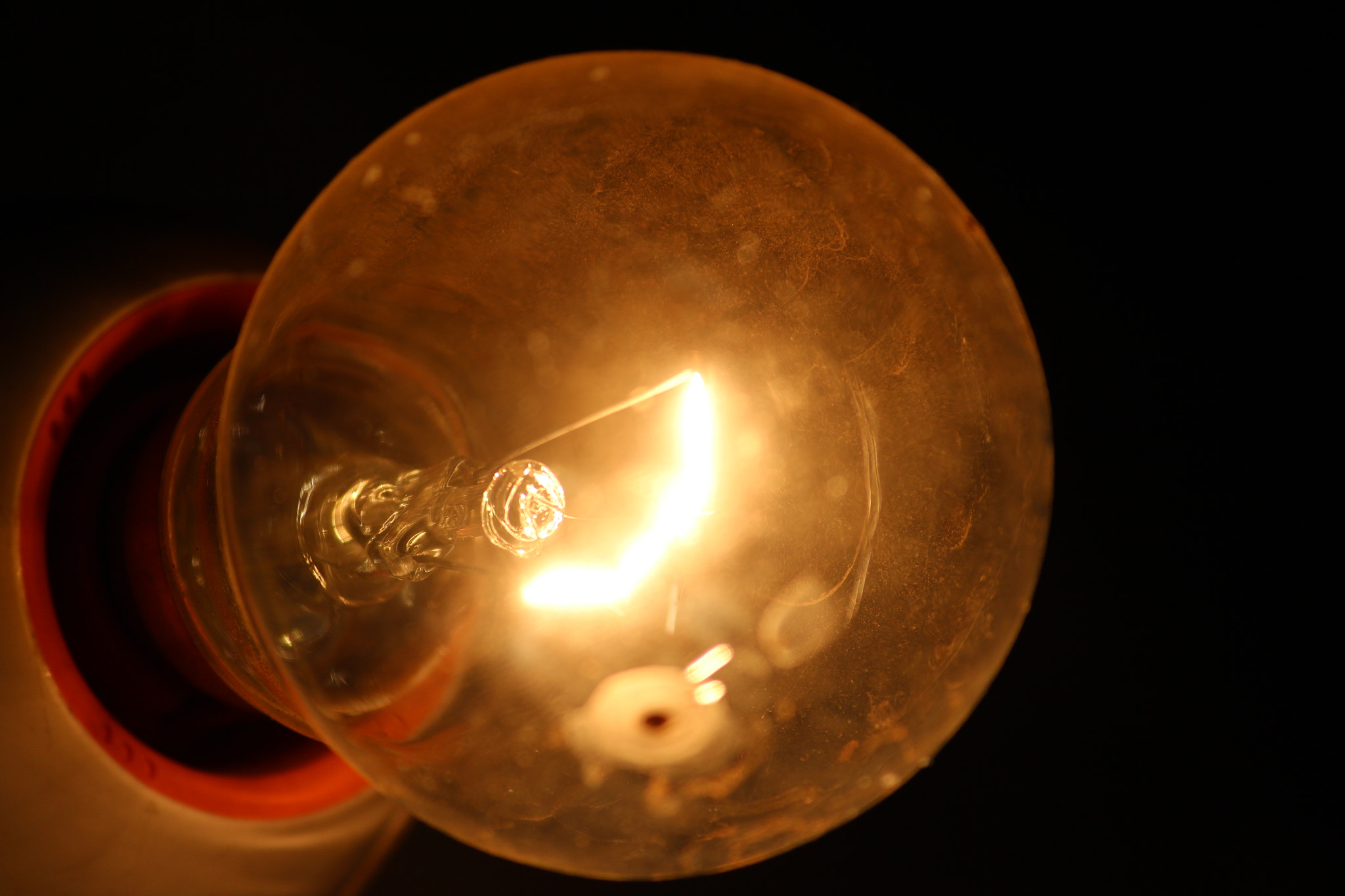 Canon EF 22-55mm f/4-5.6 USM sample photo. Bulb photography