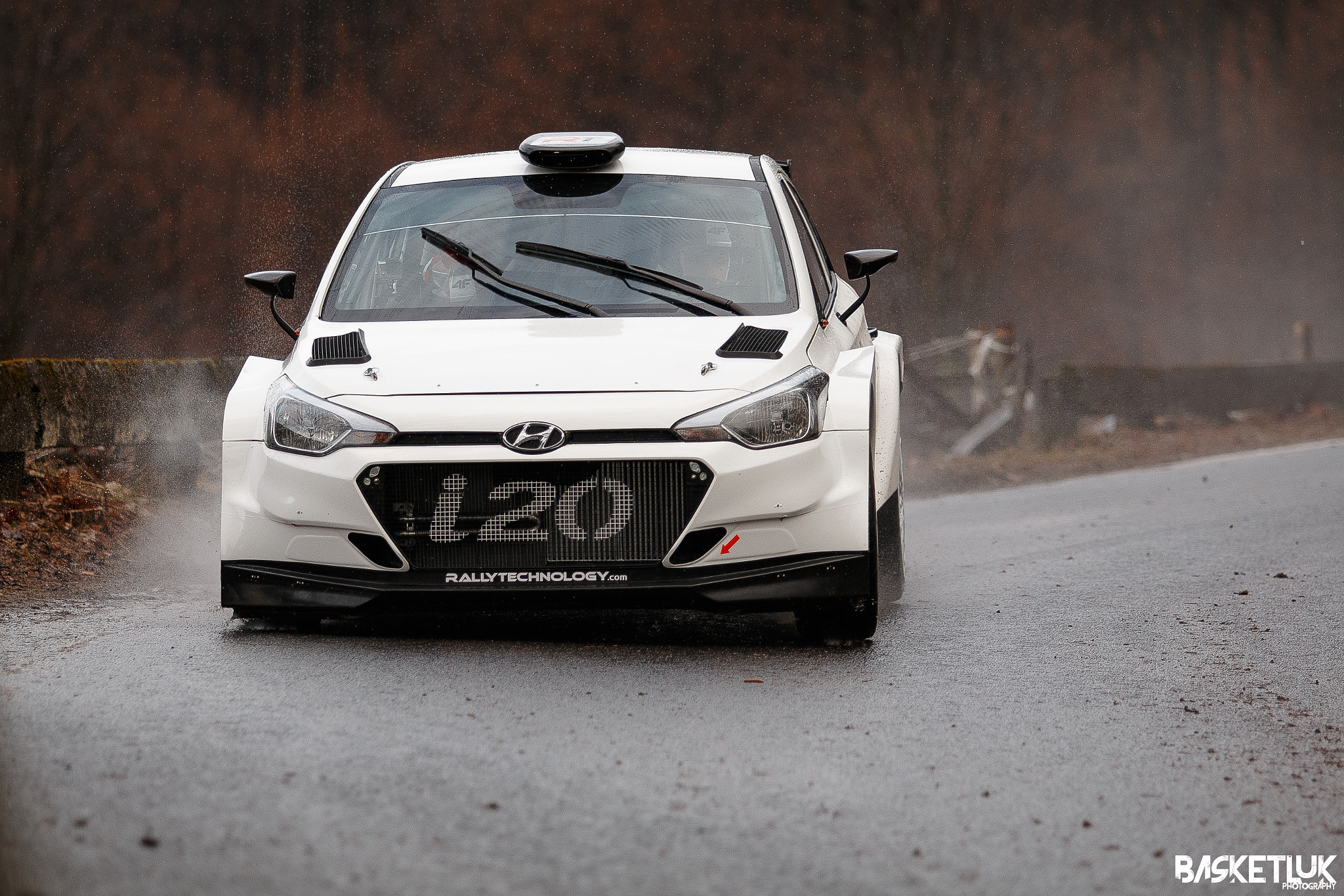 Canon EF 70-200mm F2.8L USM sample photo. First hyundai i20 r5 tests in poland photography