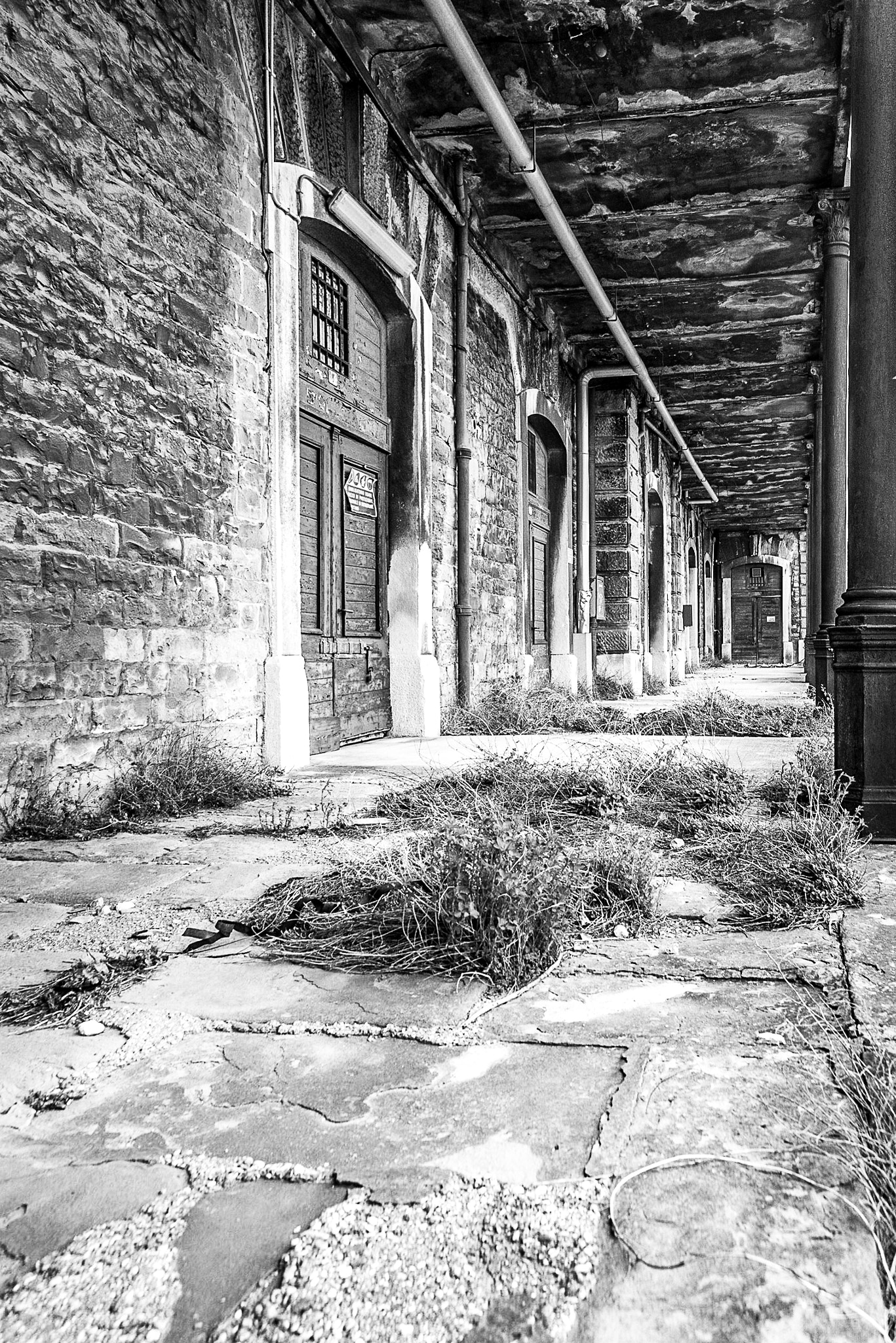 Sigma 24-105mm F4 DG OS HSM Art sample photo. Porto vecchio 08 photography