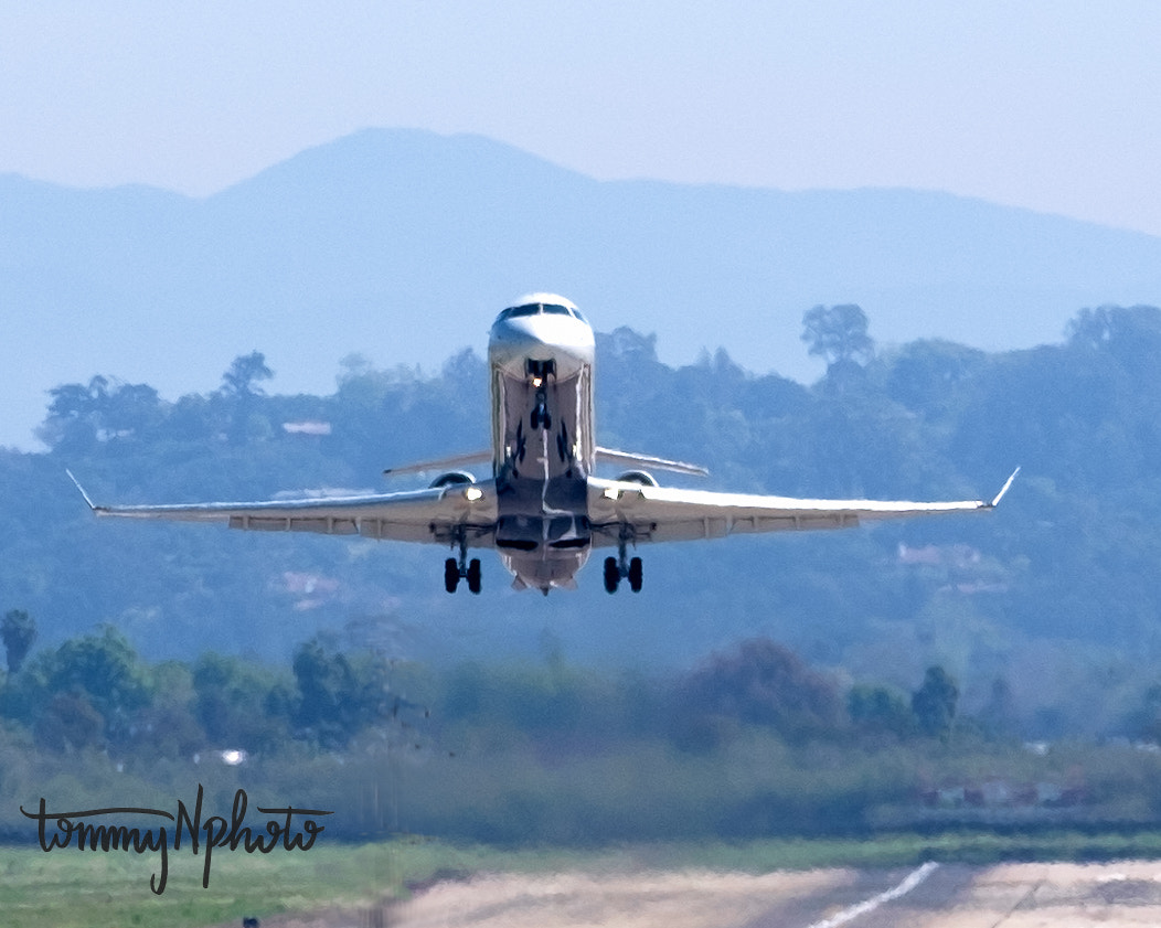 Fujifilm X-T1 + Fujifilm XF 50-140mm F2.8 R LM OIS WR sample photo. Airborne photography