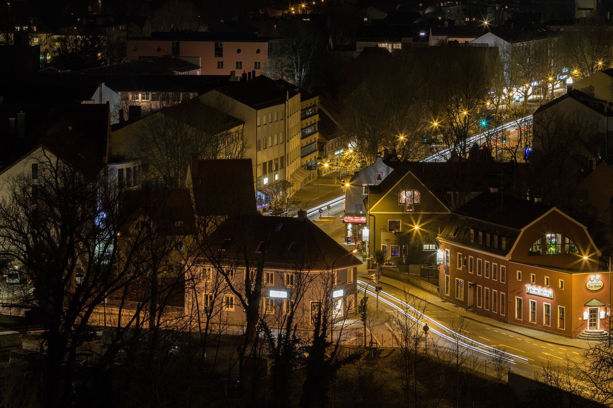 Canon EF 70-200mm F4L USM sample photo. Dachau in the night photography