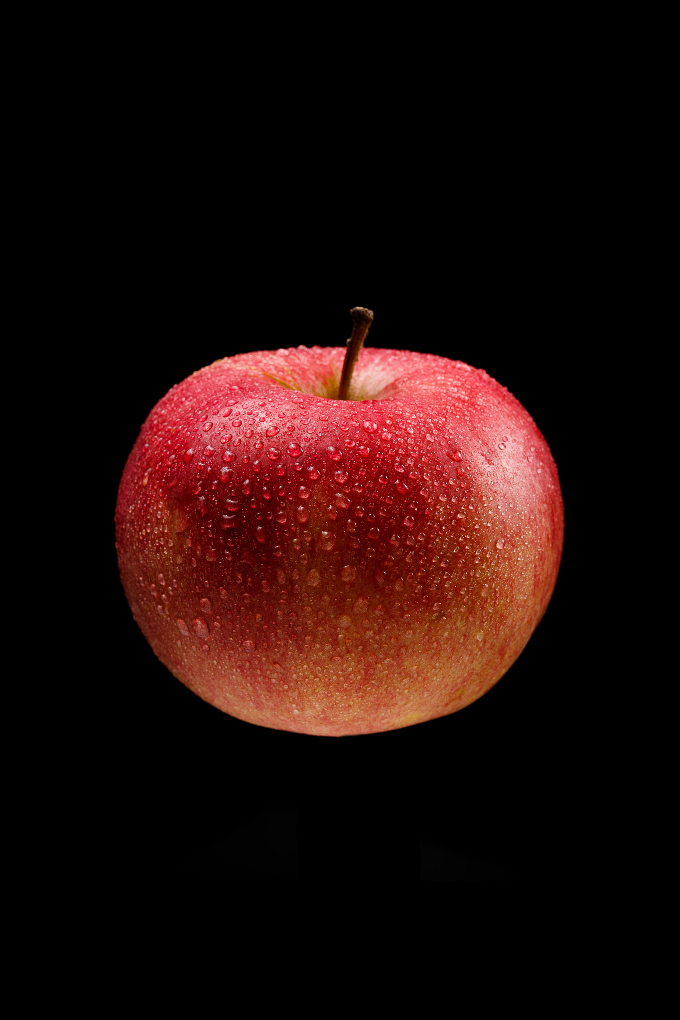 Sigma 105mm F2.8 EX DG OS HSM sample photo. Apple photography