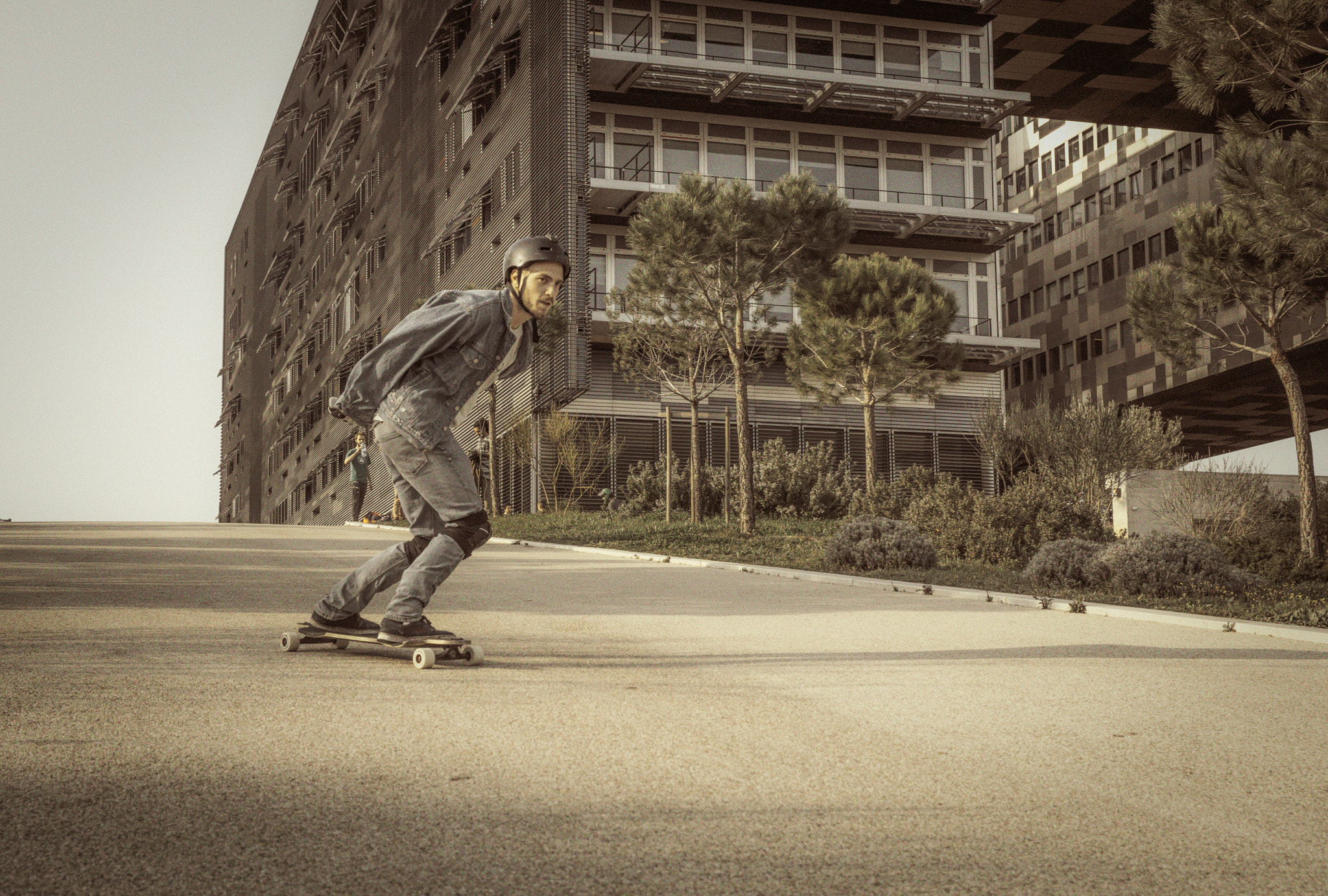 Sigma 24-70mm F2.8 EX DG HSM sample photo. Skate urbain photography