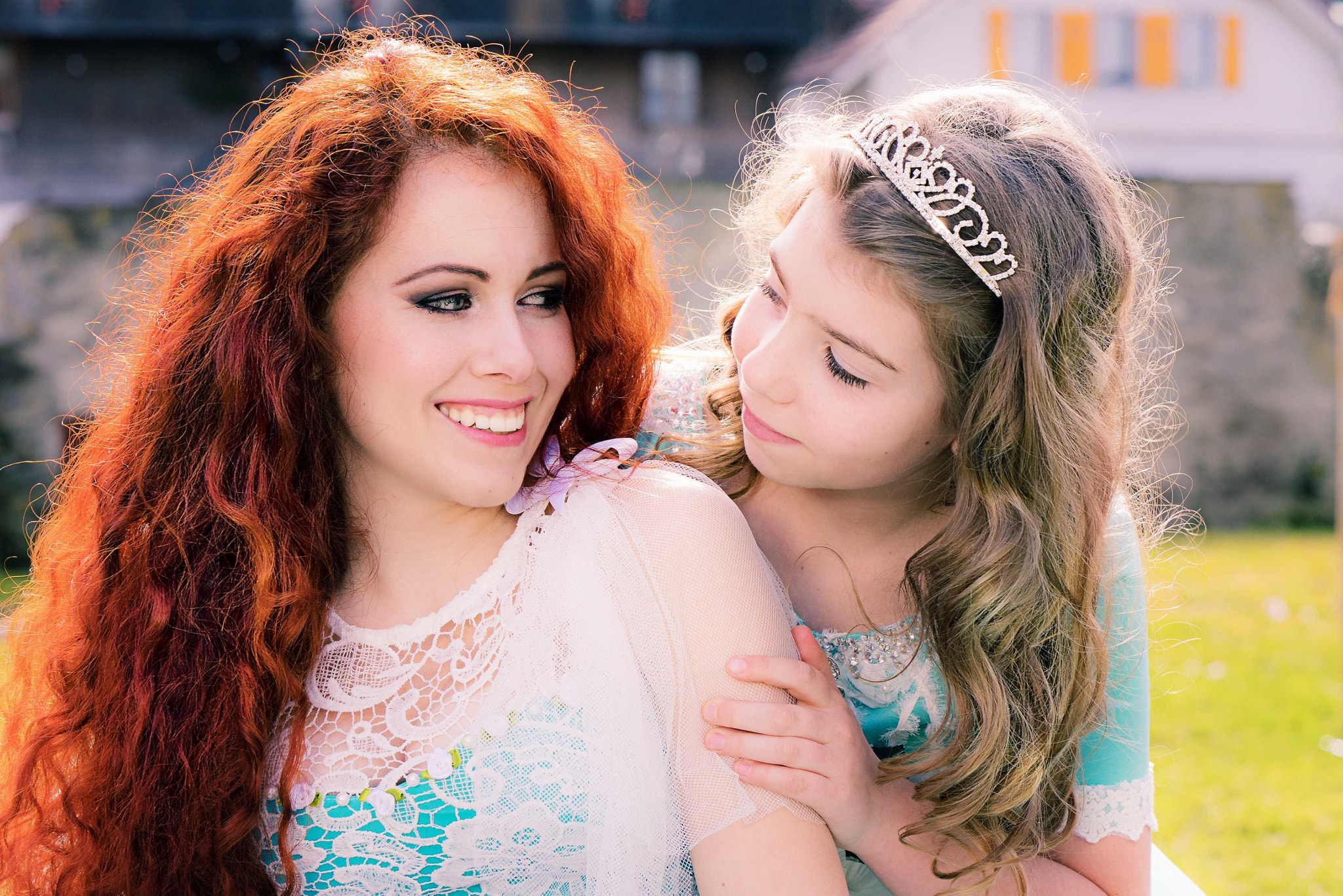 ZEISS Batis 85mm F1.8 sample photo. Sisterlove photography
