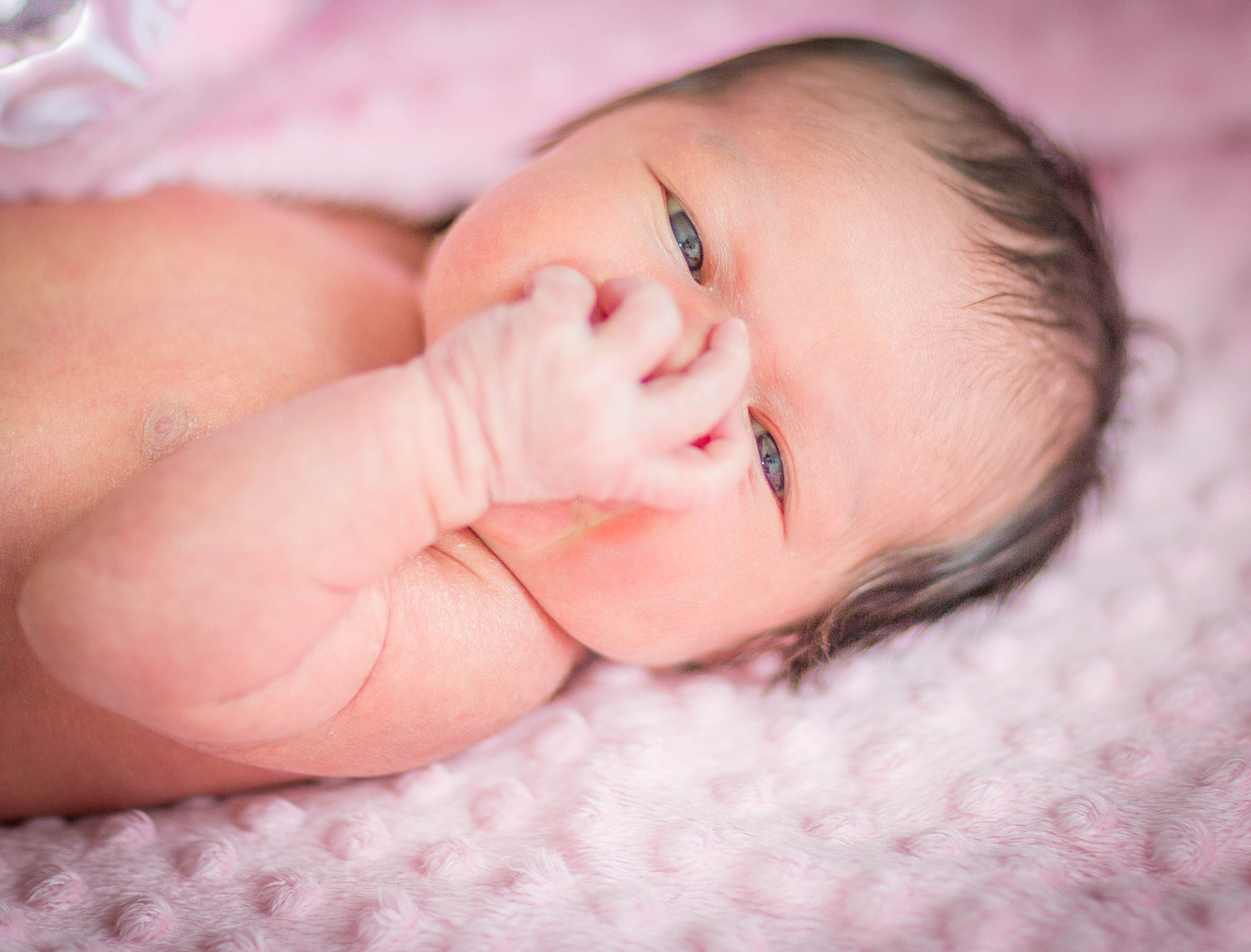 Canon EOS 6D + Canon EF 85mm F1.2L II USM sample photo. Little sister photography