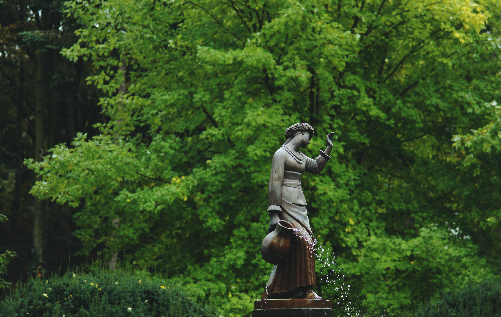 Sony SLT-A55 (SLT-A55V) sample photo. Statue photography