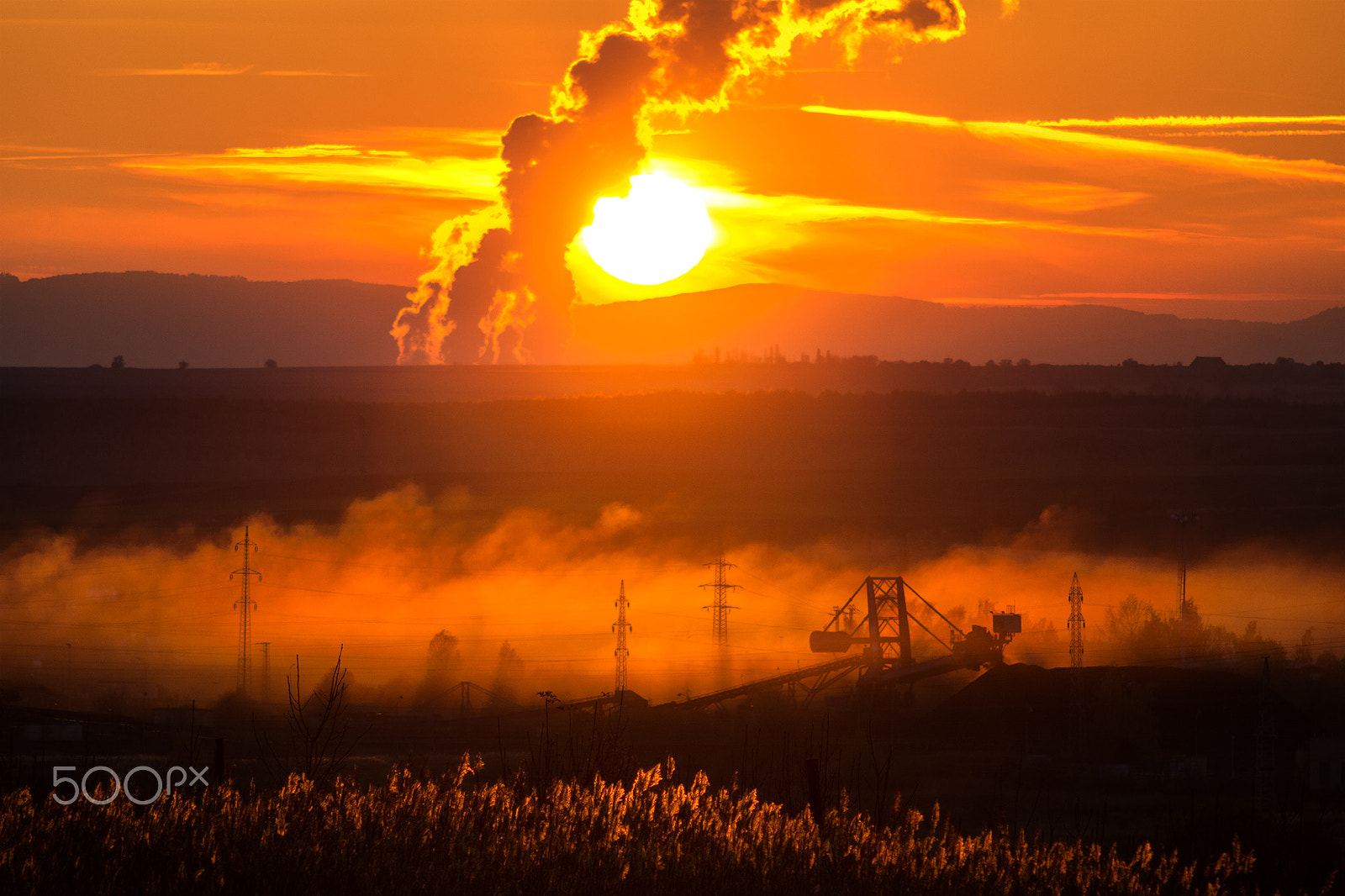 Nikon D7100 sample photo. Excavator, coal dust and sunset photography