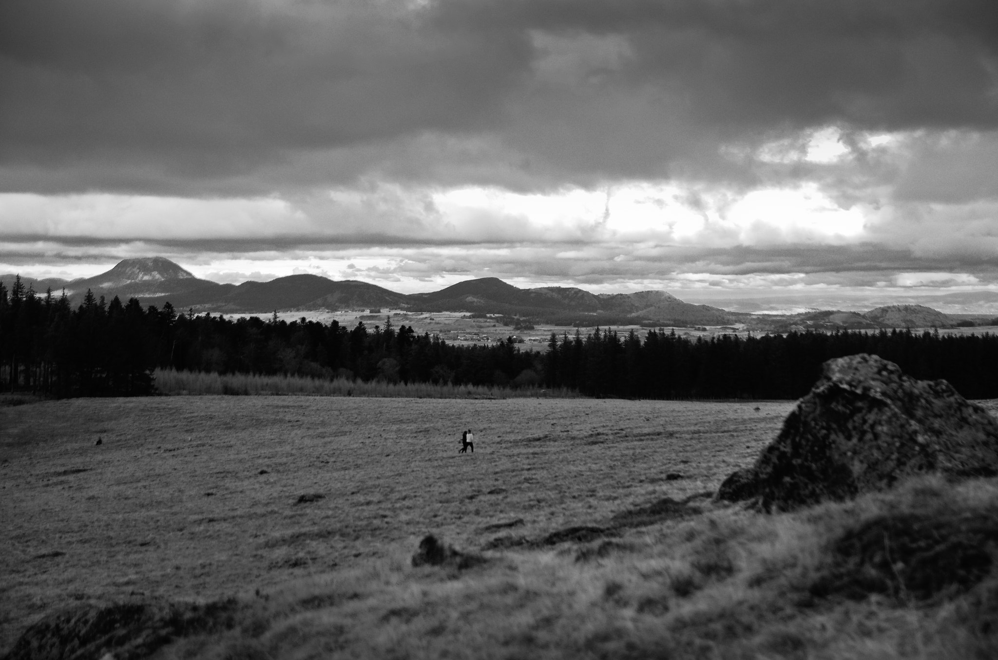 Pentax K-5 sample photo. Chaîne des puy, auvergne photography
