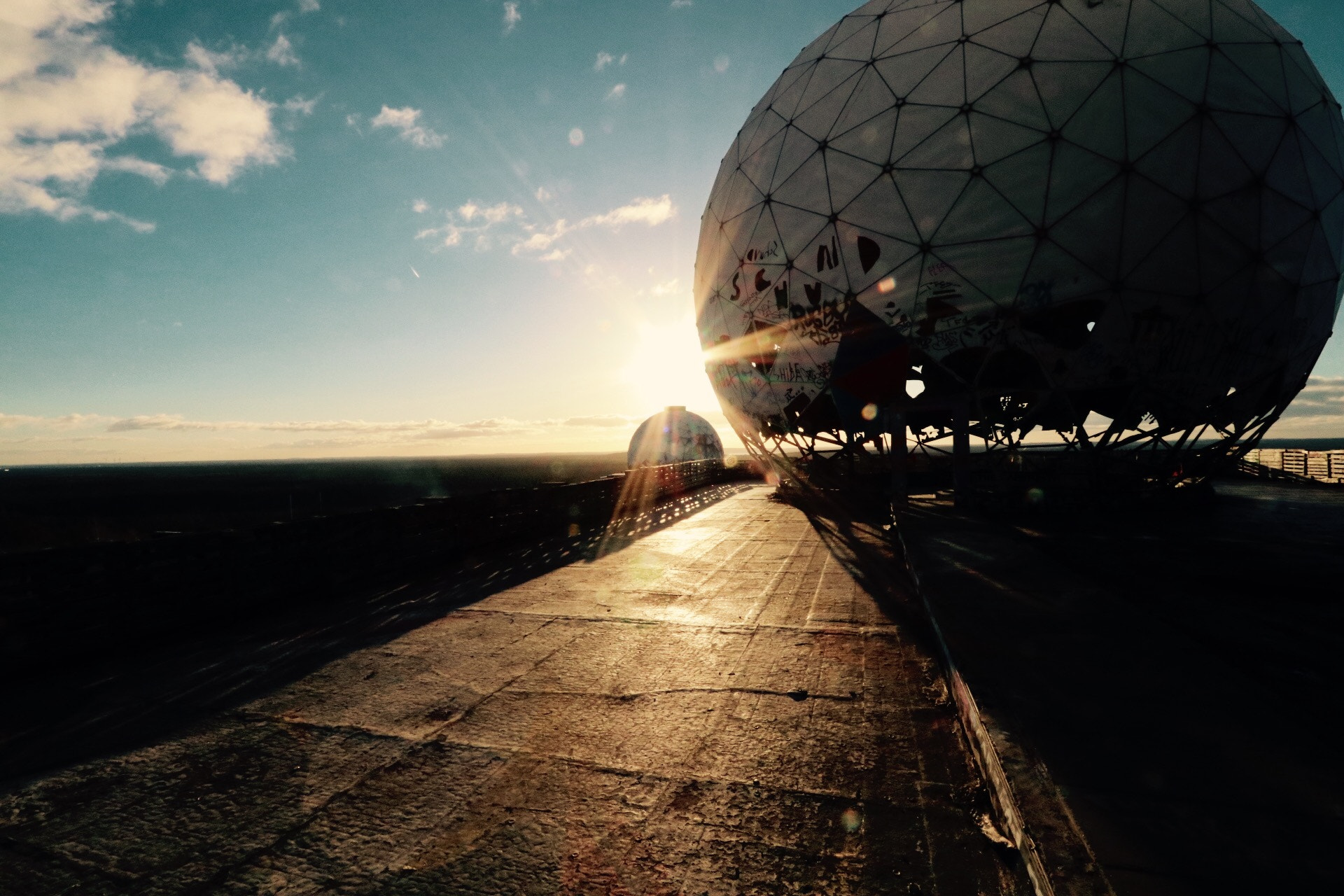 Canon EF-S 10-22mm F3.5-4.5 USM sample photo. Berlin's teufelsberg photography