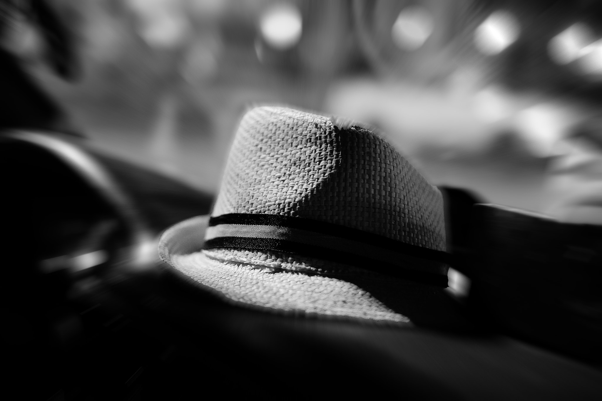 Fujifilm X-T1 + Fujifilm XF 35mm F1.4 R sample photo. Traveler. photography