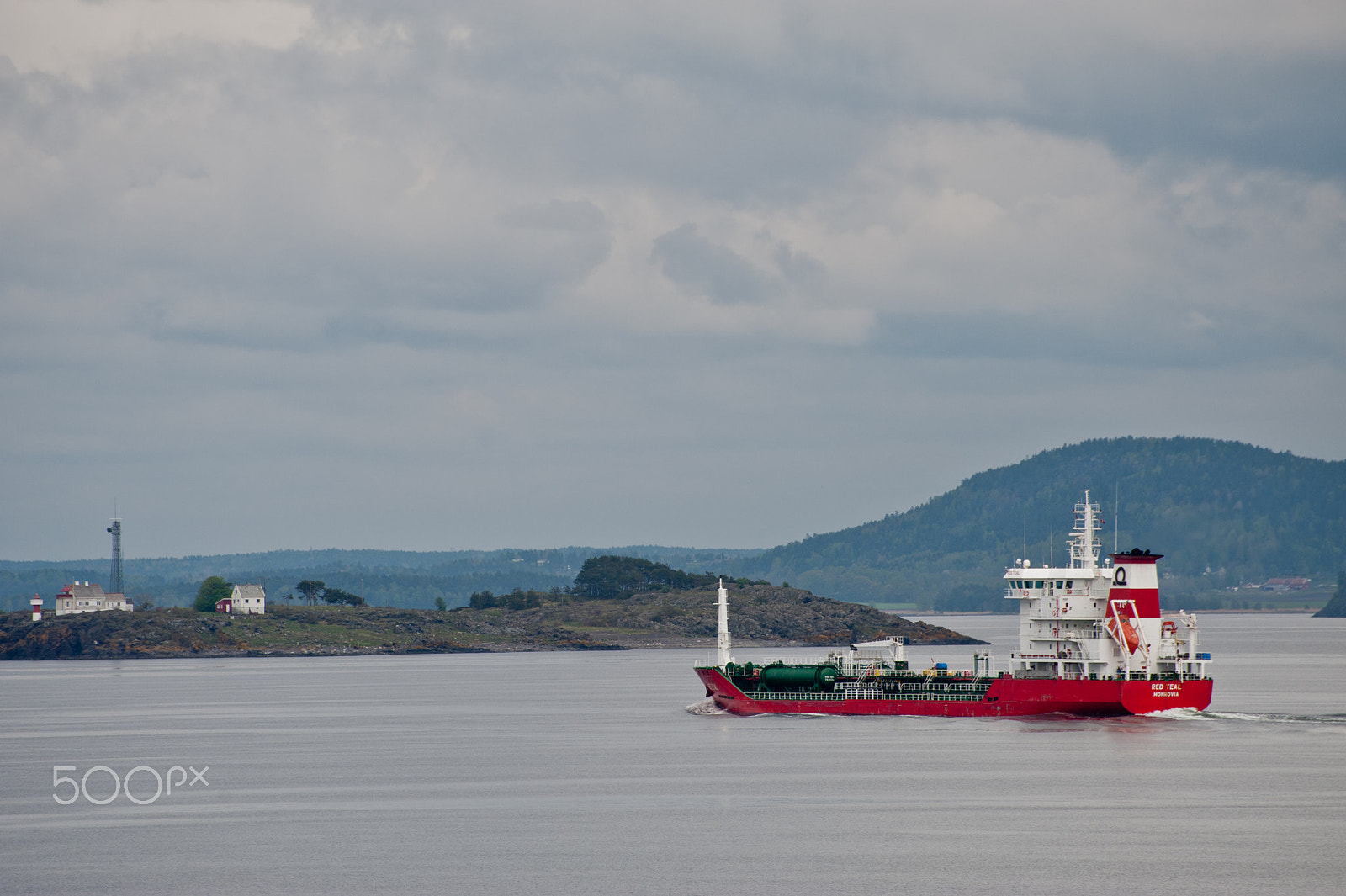 Nikon D700 sample photo. Cargo boat photography