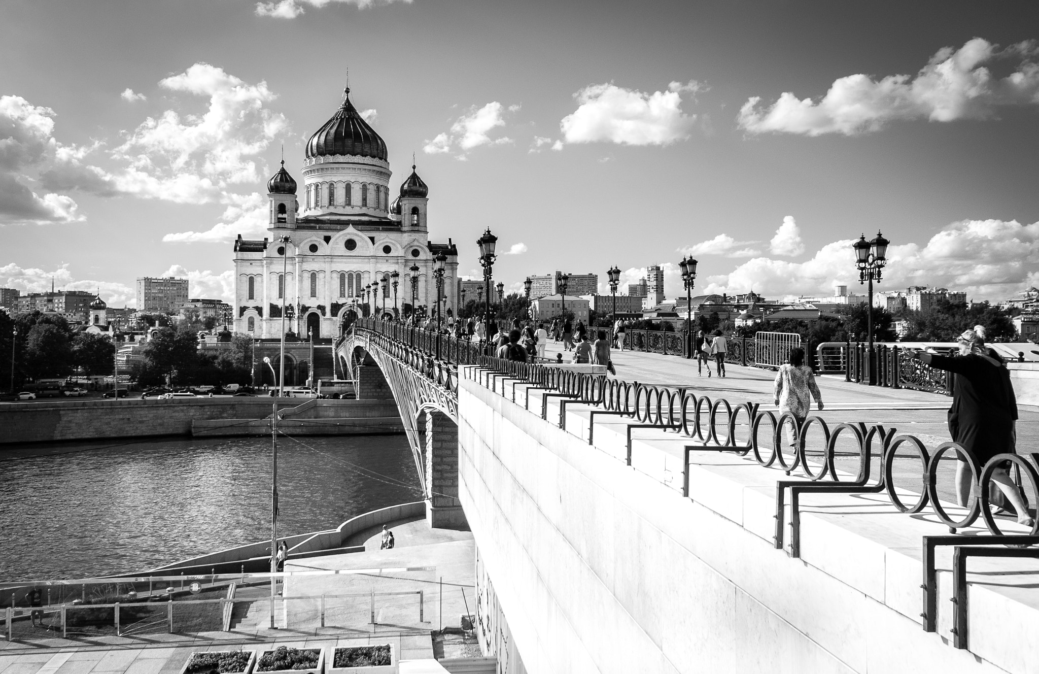 Sigma 10-20mm F4-5.6 EX DC HSM sample photo. Moscu. catedral de cristo salvador photography