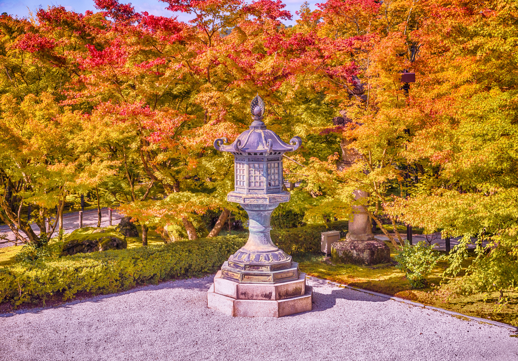 Nikon D800 + Tamron SP 24-70mm F2.8 Di VC USD sample photo. Kyoto autumn garden photography
