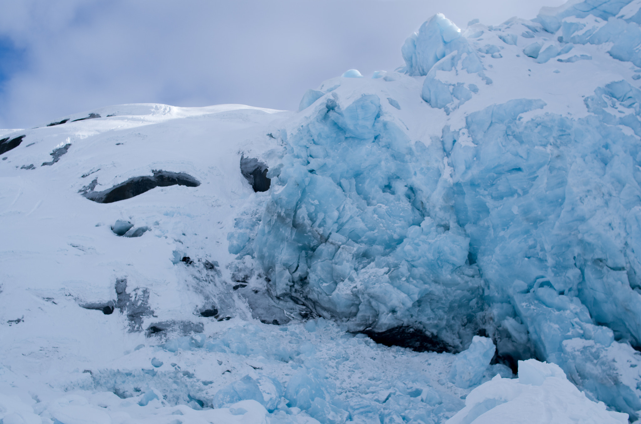 Pentax K-50 sample photo. Portage glacier photography