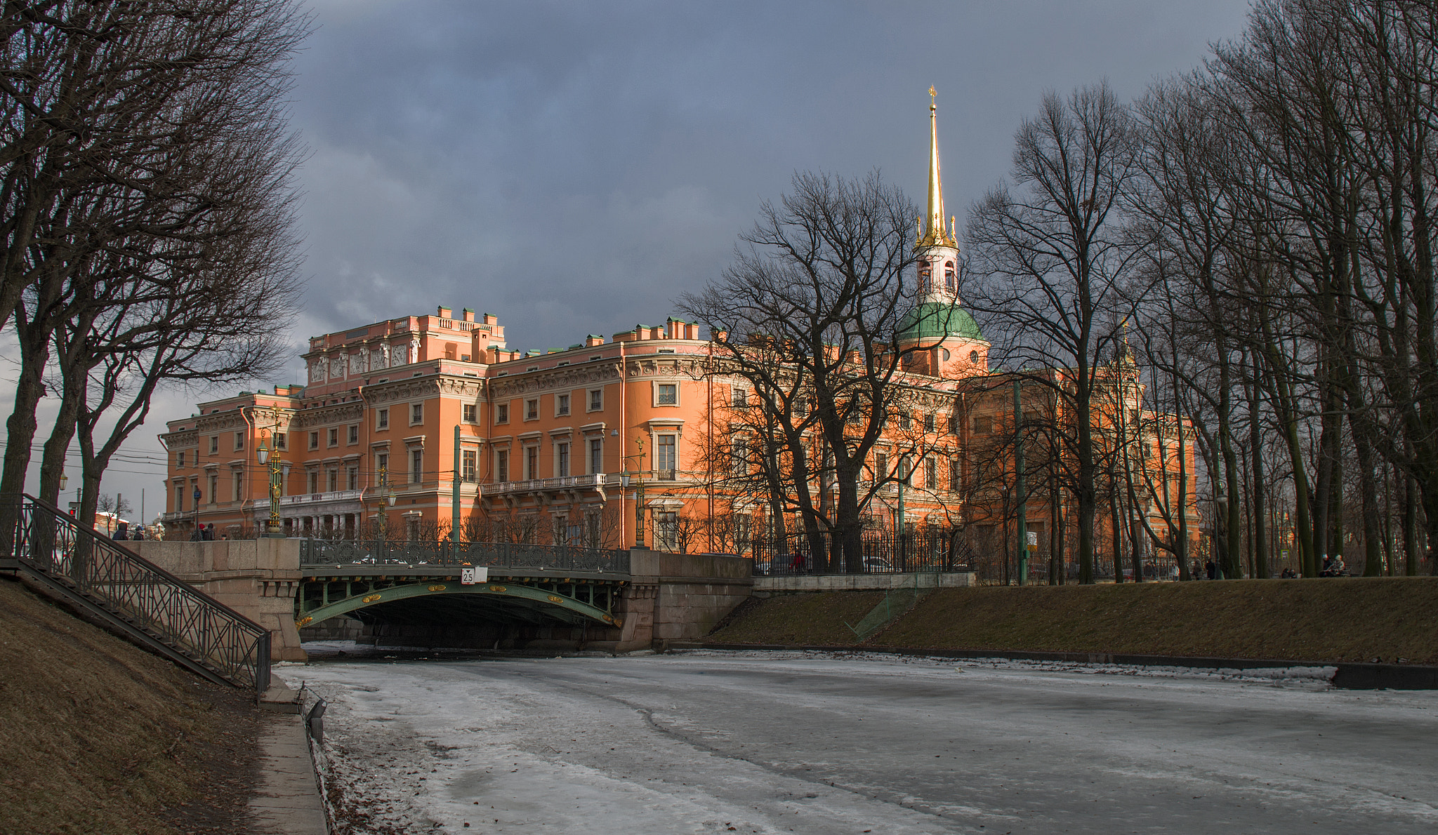 Pentax K-S2 sample photo. Saint michael's castle photography