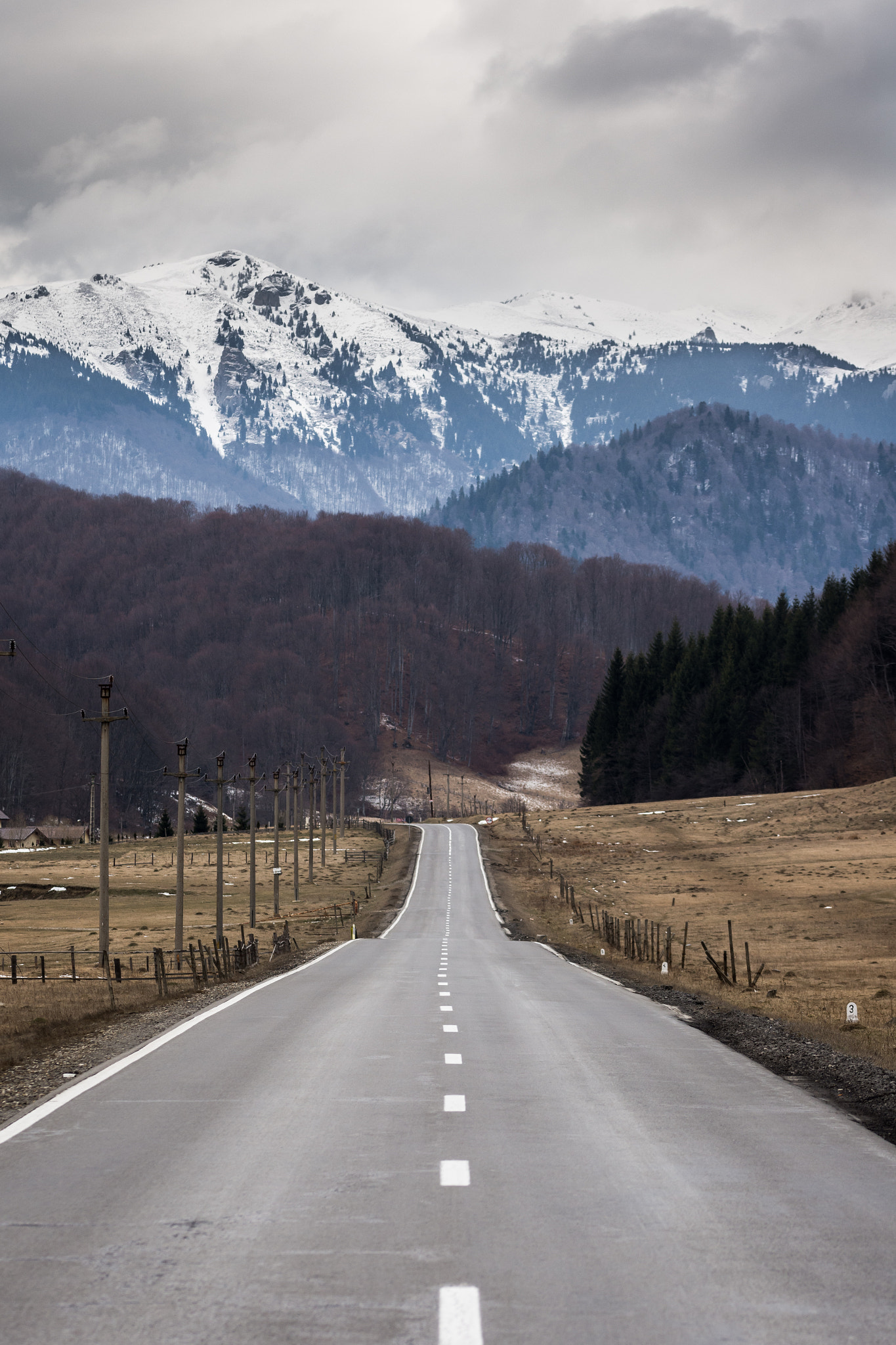 Sigma 105mm F2.8 EX DG OS HSM sample photo. Open road photography
