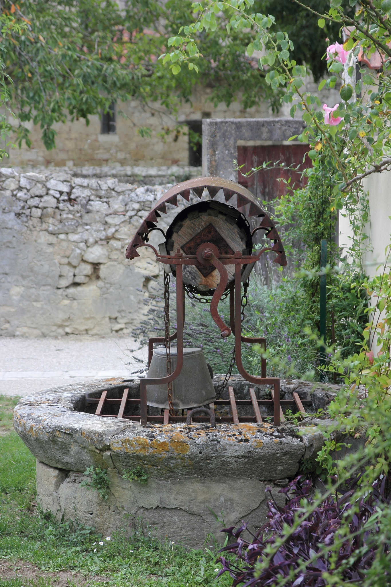 Canon EOS 60D sample photo. Fontaine photography