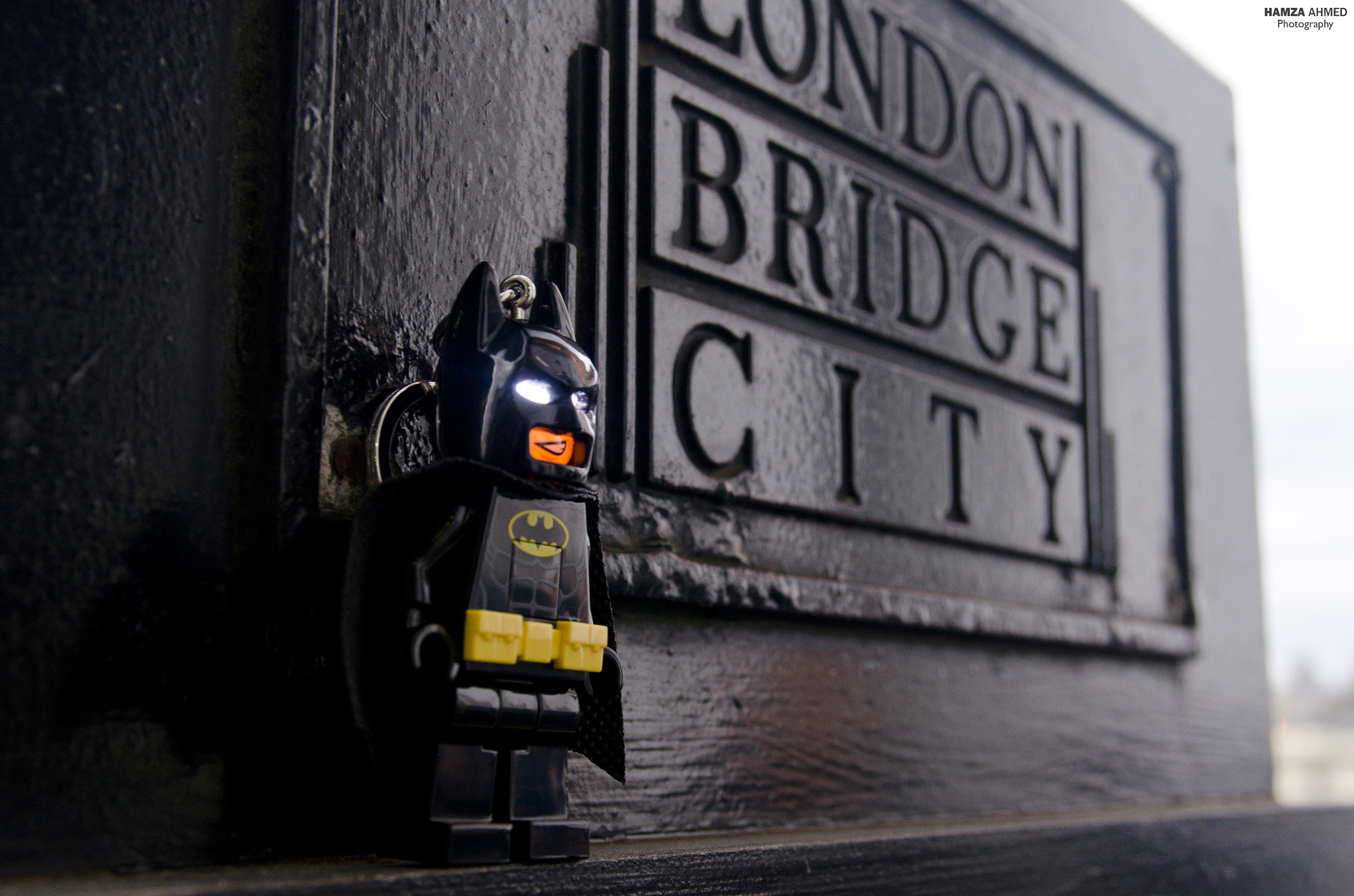 Nikon D5100 + Sigma 17-70mm F2.8-4 DC Macro OS HSM | C sample photo. Batman's in london photography
