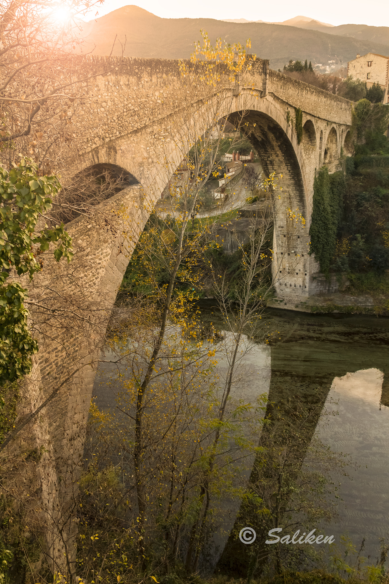 Canon EOS 7D + Canon EF 75-300mm F4.0-5.6 IS USM sample photo. Pont du diable ceret photography