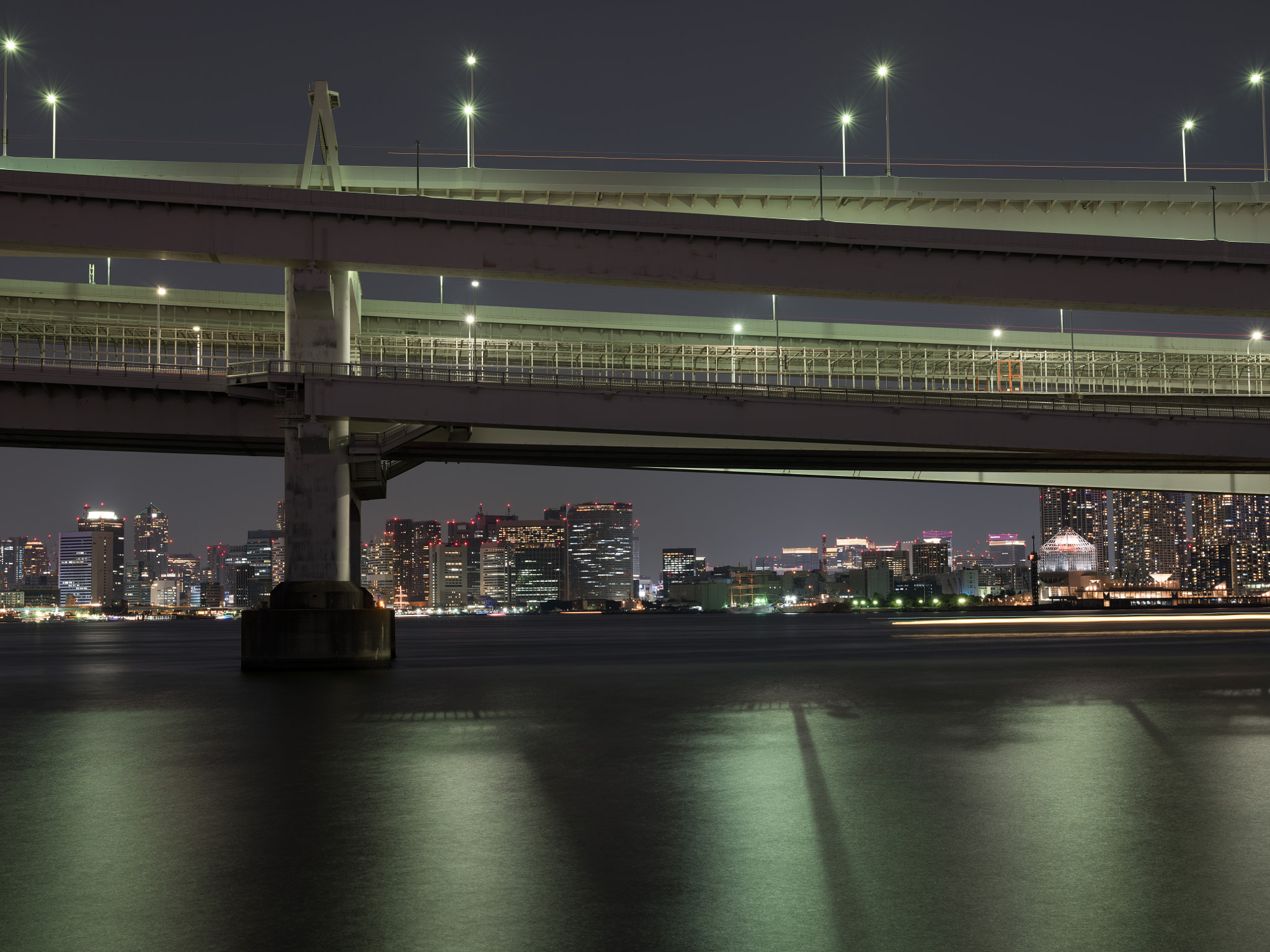 Fujifilm GFX 50S + Fujifilm GF 63mm F2.8 R WR sample photo. Tokyo night photography