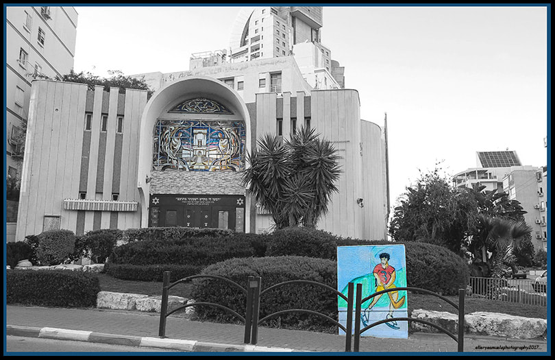 Fujifilm X-E1 + Fujifilm XF 18-55mm F2.8-4 R LM OIS sample photo. Synagogue and electric panel... photography