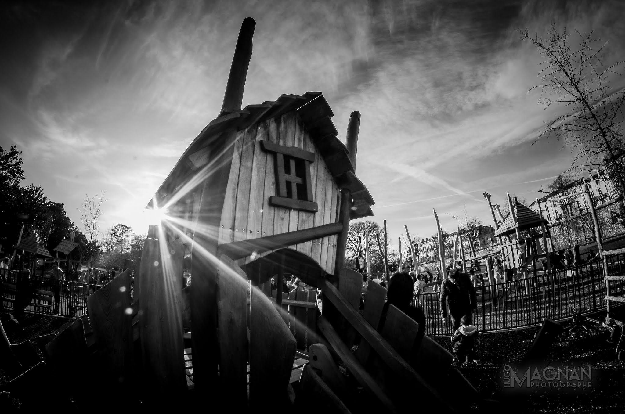 Nikon D7000 + Samyang 8mm F3.5 Aspherical IF MC Fisheye sample photo. Cabane magique... au parc jouvet à valence photography