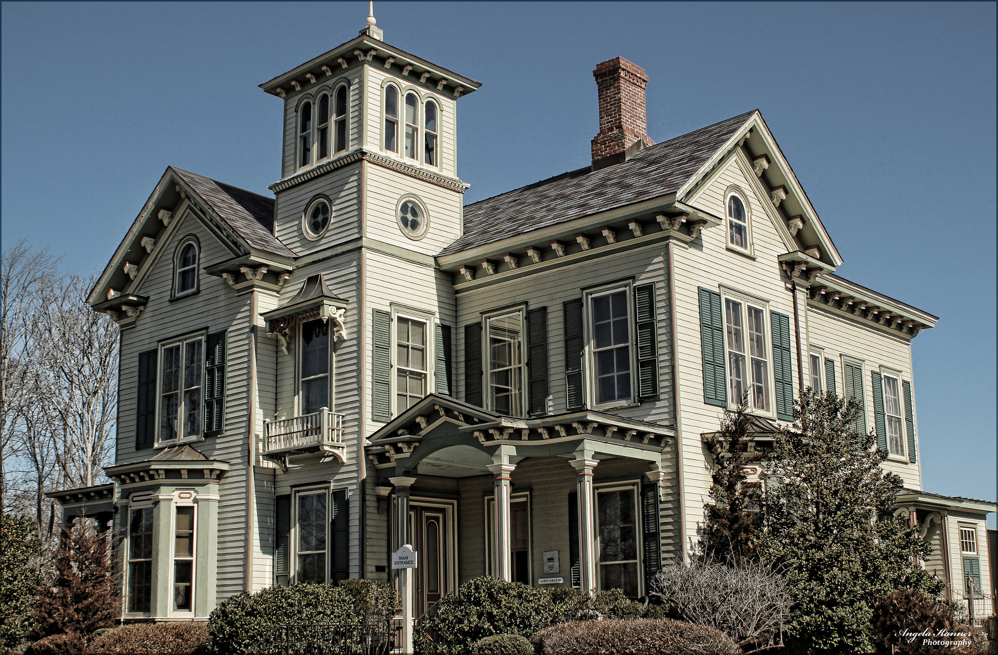 Canon EF 28-80mm f/3.5-5.6 sample photo. Jedediah hawkins inn... photography