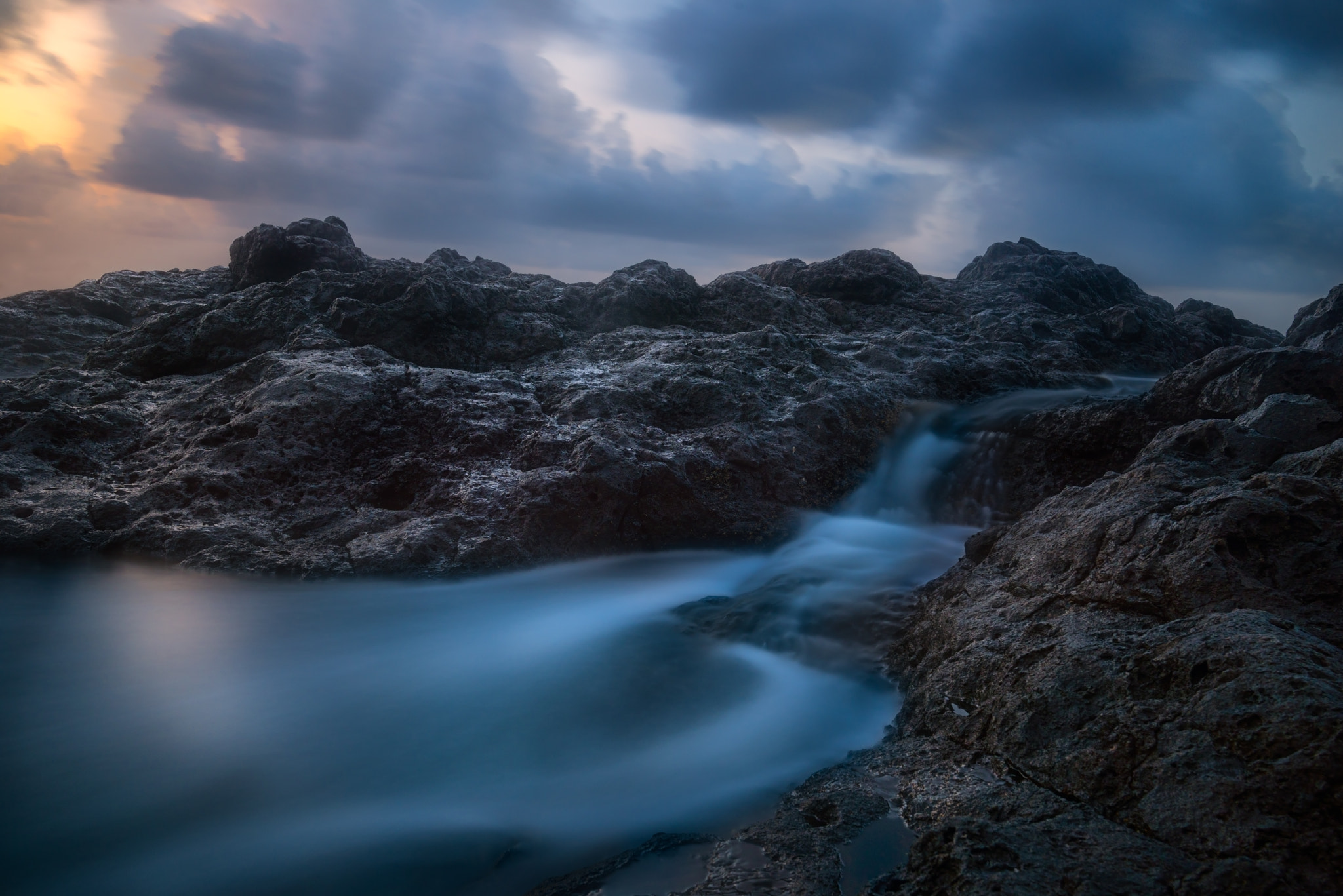 Tokina AT-X 16-28mm F2.8 Pro FX sample photo. Oniric places xiv - no man's land photography