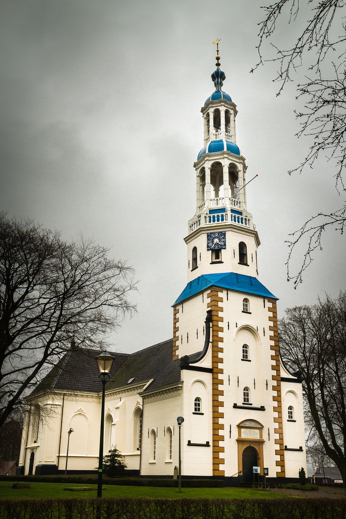 Canon EF-S 17-55mm F2.8 IS USM sample photo. Maria church uithuizermeeden photography