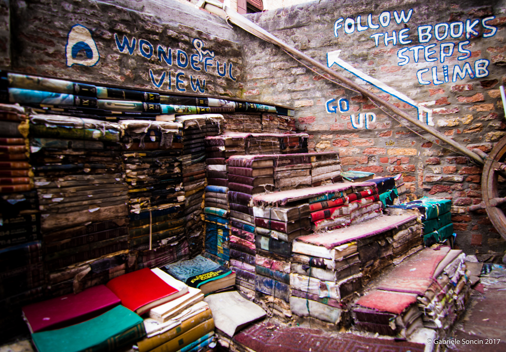 Nikon D3200 sample photo. Follow the books... photography