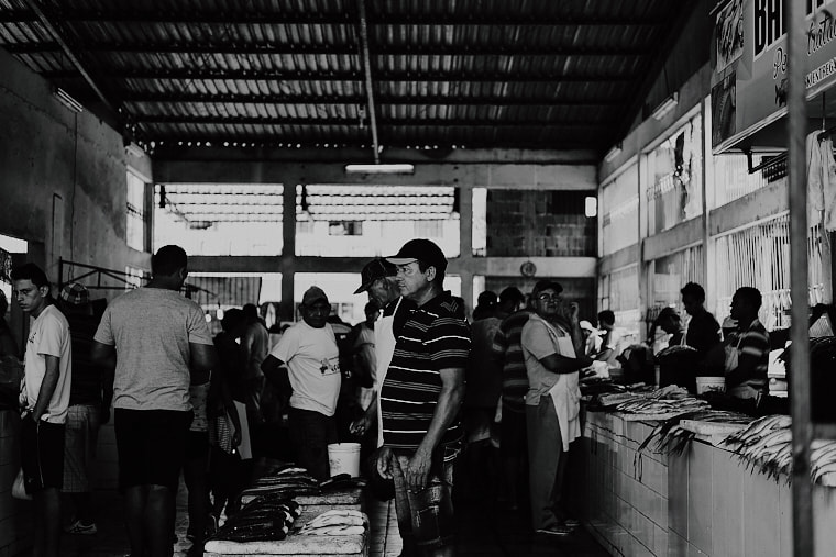 Fujifilm X-E2 + Fujifilm XF 35mm F2 R WR sample photo. Municipal market photography