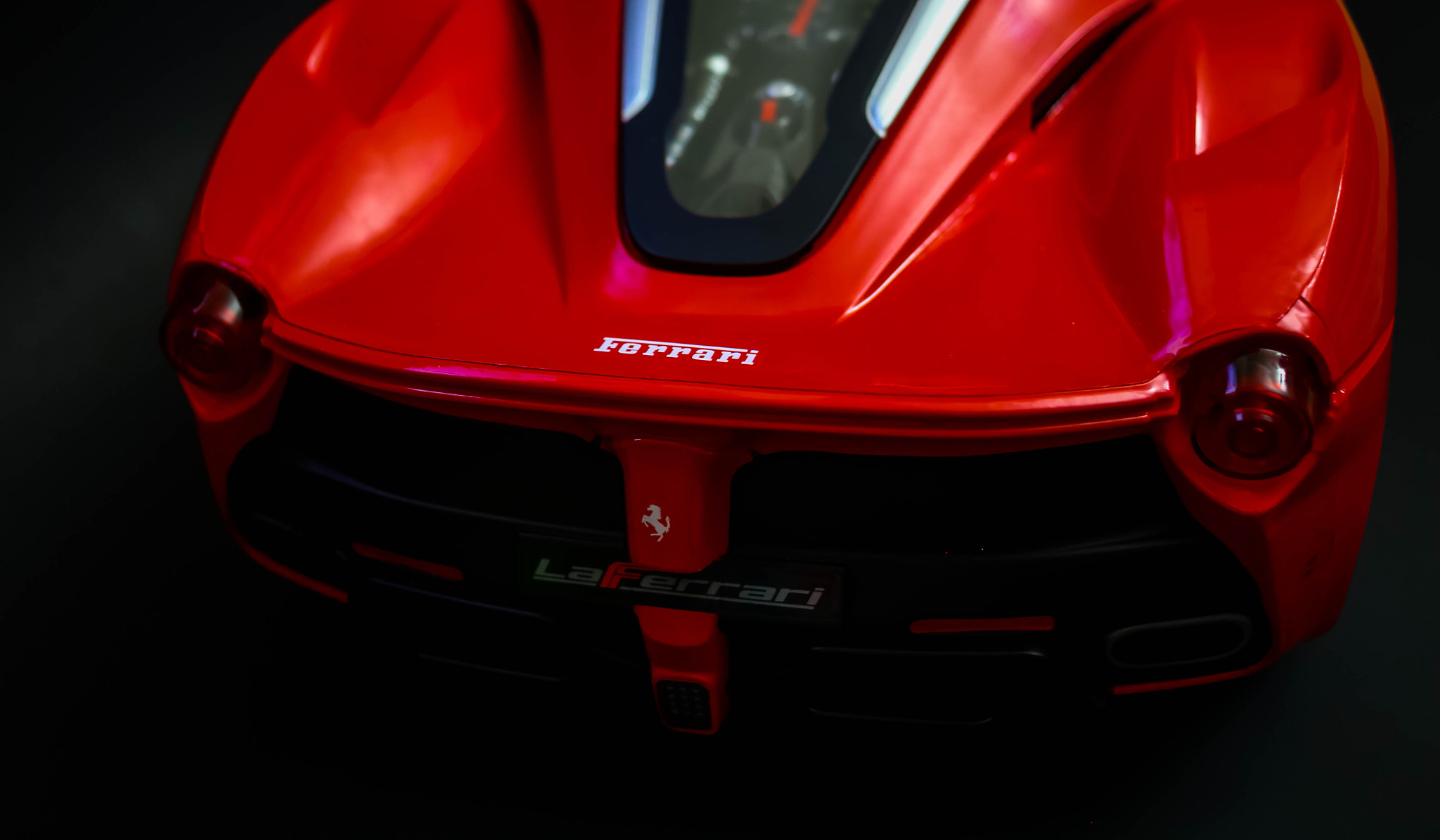 Canon EF-S 24mm F2.8 STM sample photo. Car photography