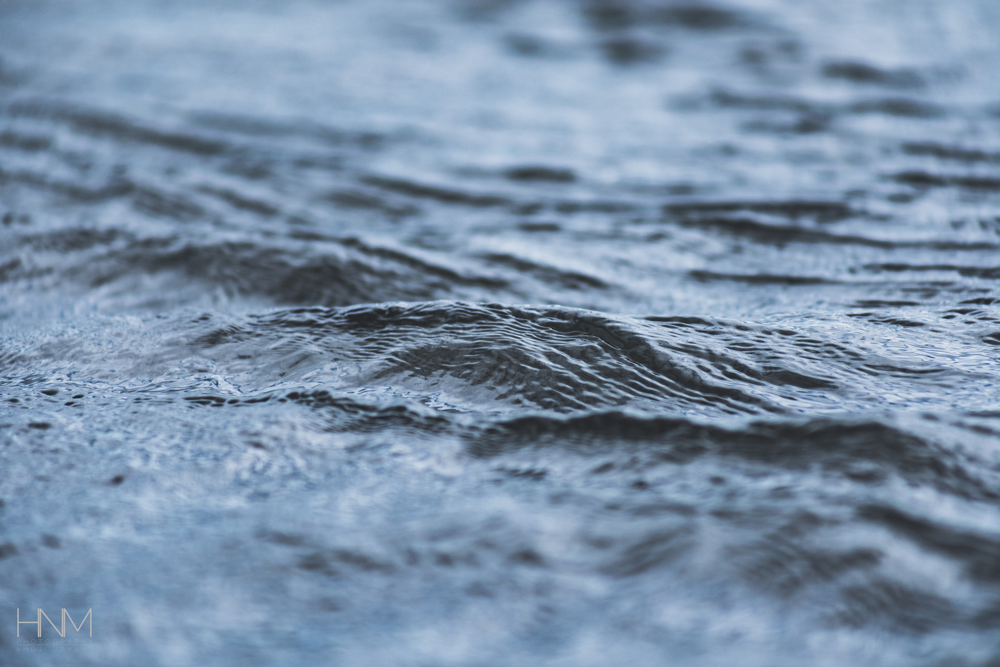 EF75-300mm f/4-5.6 sample photo. Small waves photography