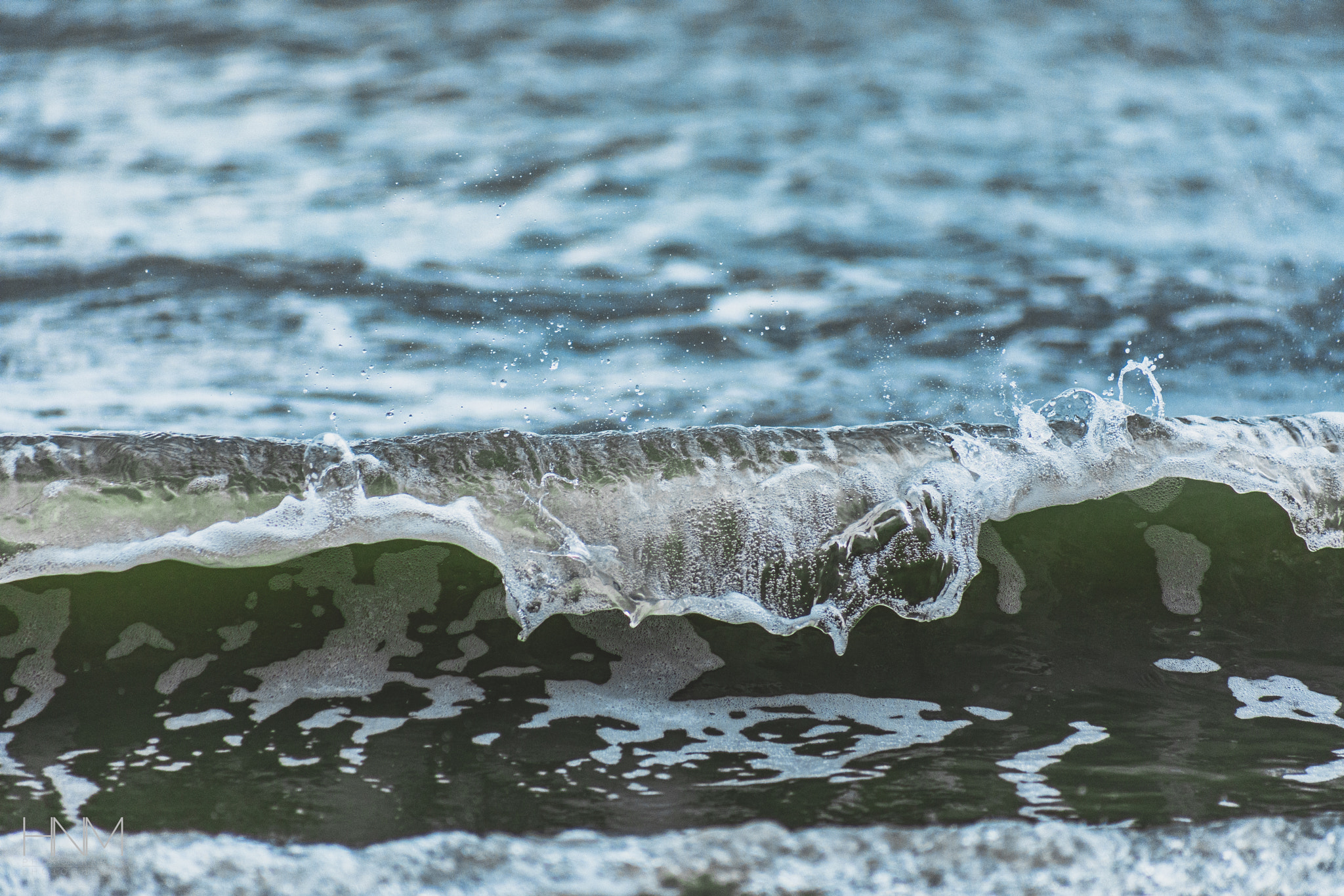EF75-300mm f/4-5.6 sample photo. Before you break photography
